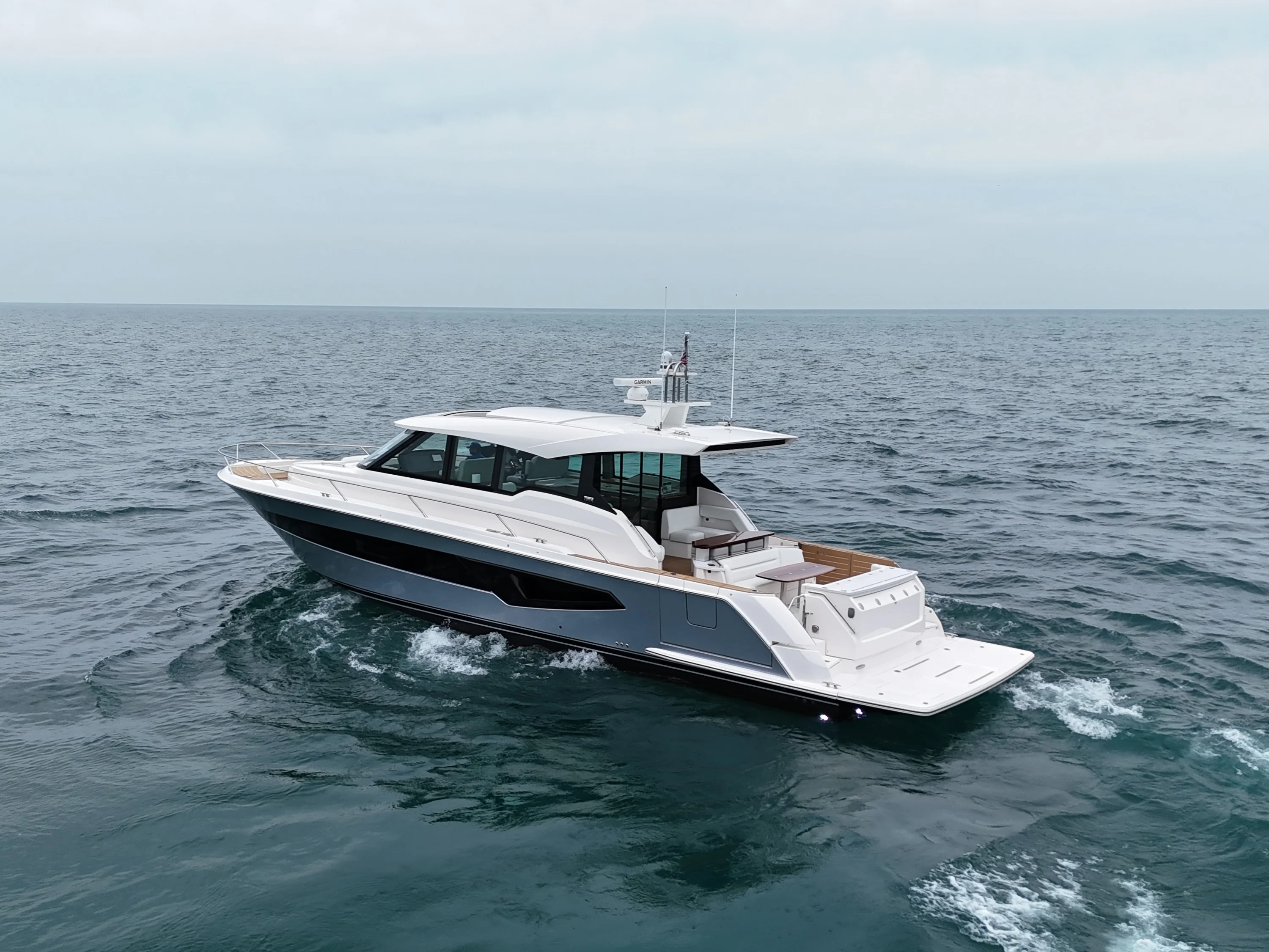 2027 Tiara Yachts EX60 Image Thumbnail #5