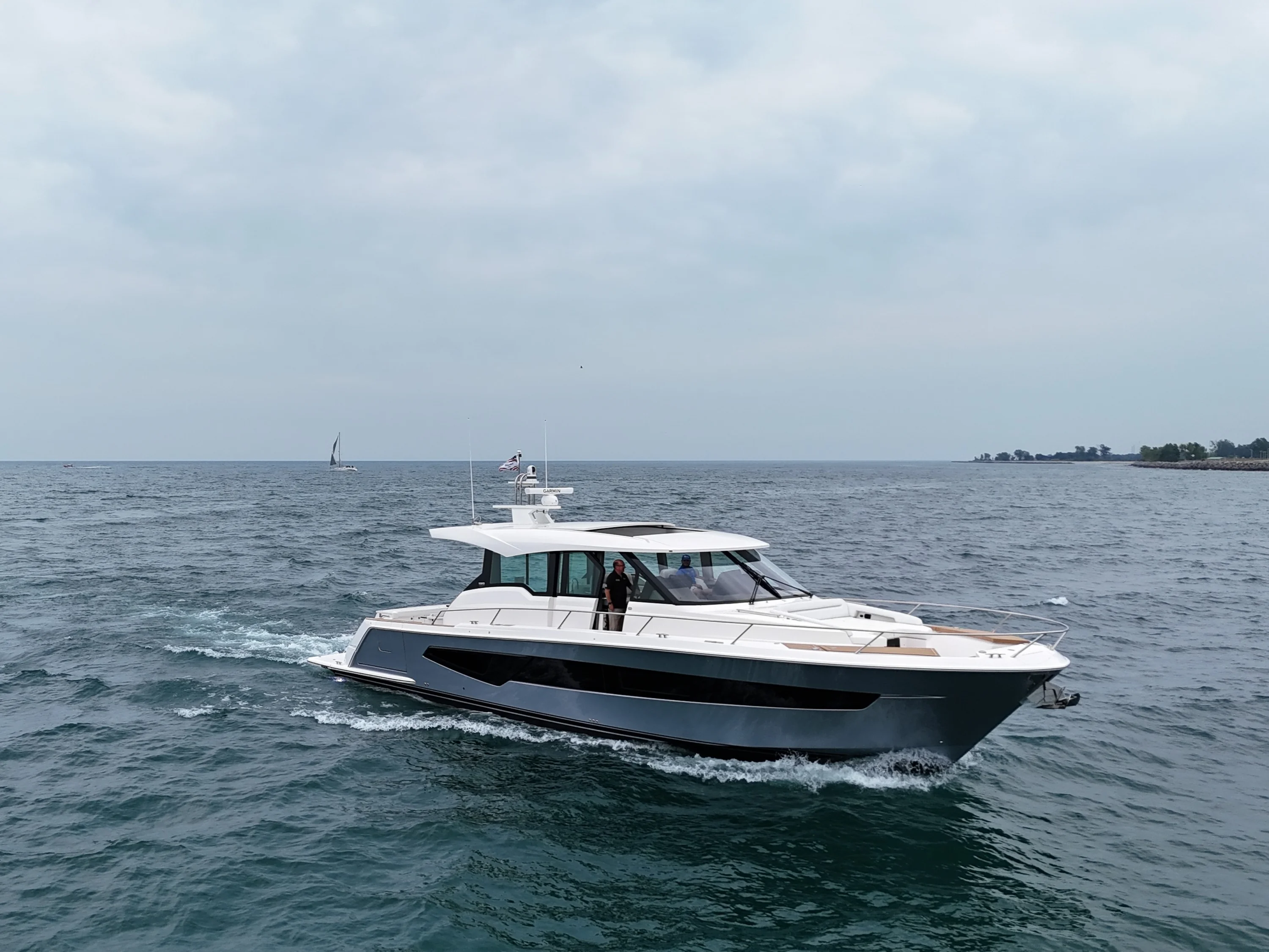 2027 Tiara Yachts EX60 Image Thumbnail #1