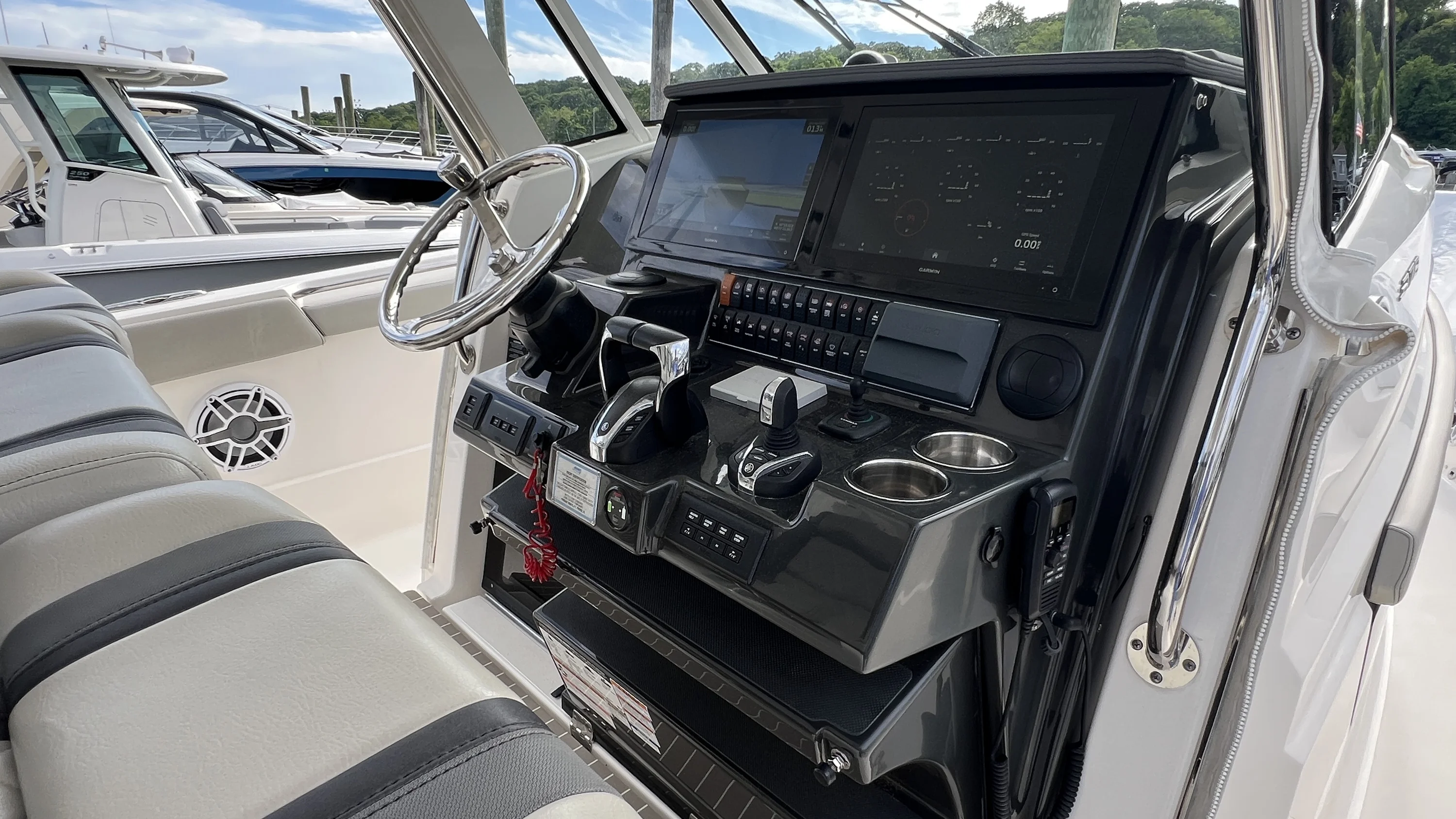 2023 Pursuit S378 Image Thumbnail #32