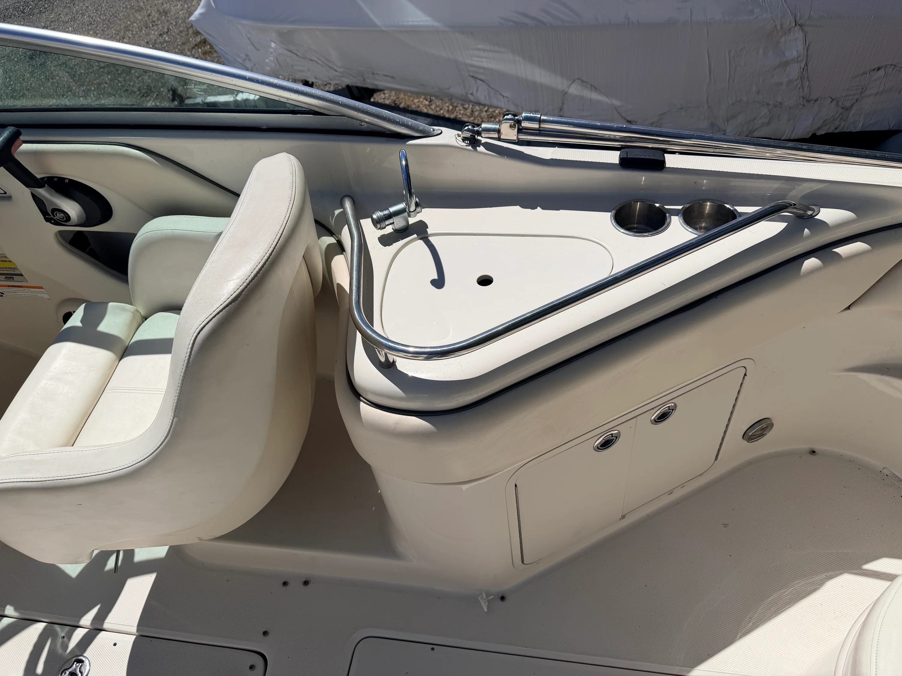 2008 Sea Ray 240 SUNDECK Image Thumbnail #14