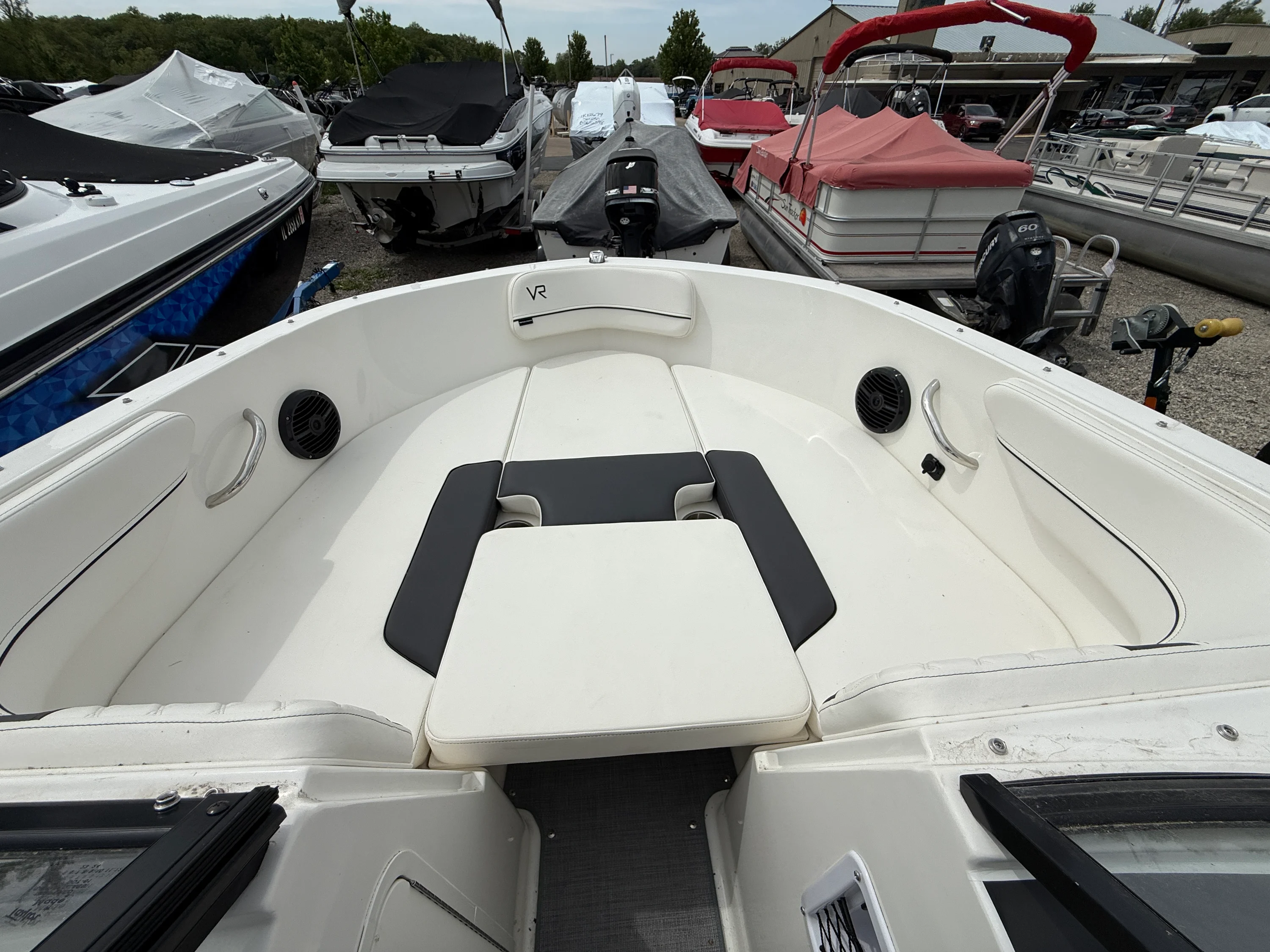 2023 Bayliner VR 4 OB Image Thumbnail #20