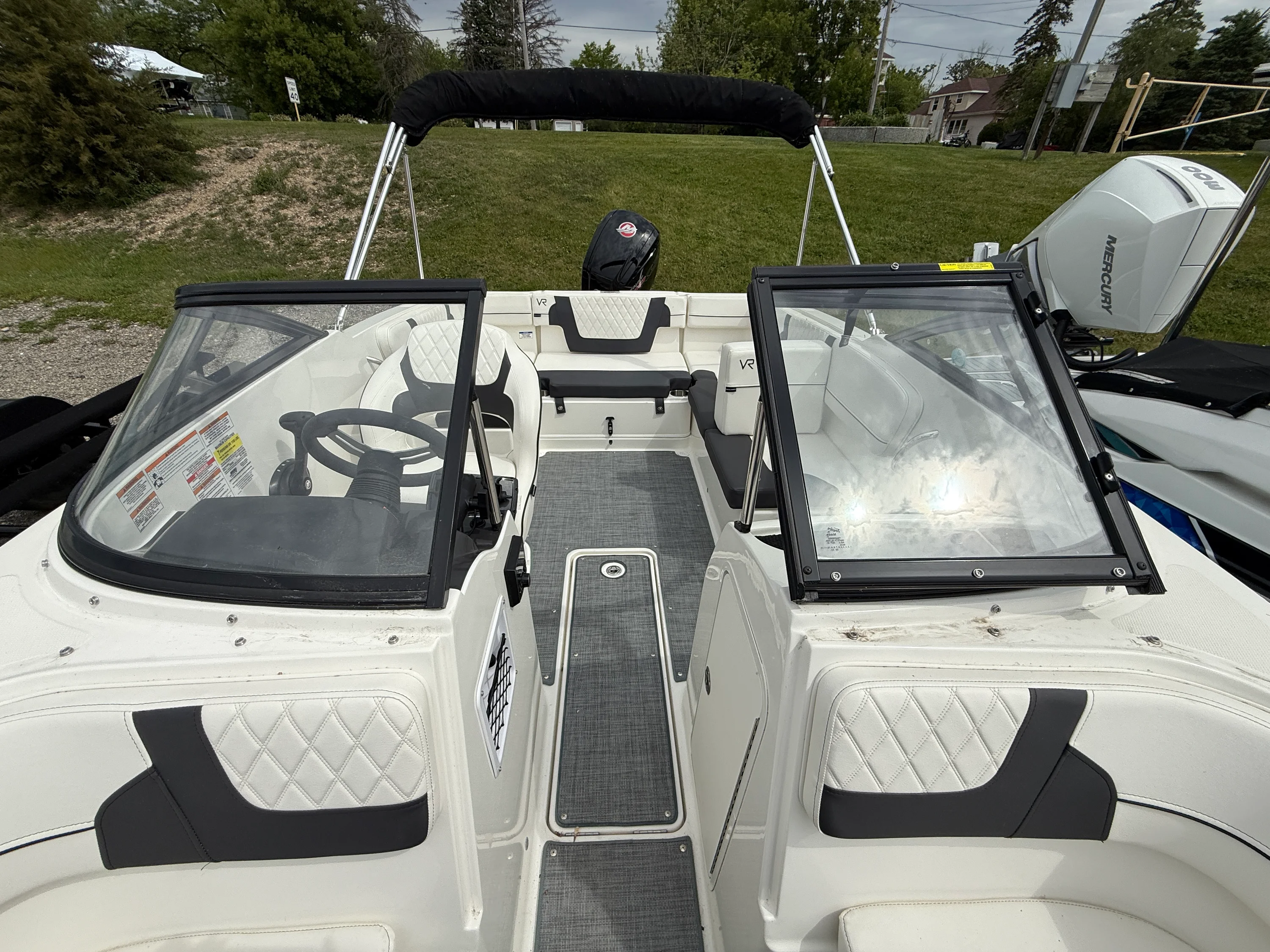 2023 Bayliner VR 4 OB Image Thumbnail #4