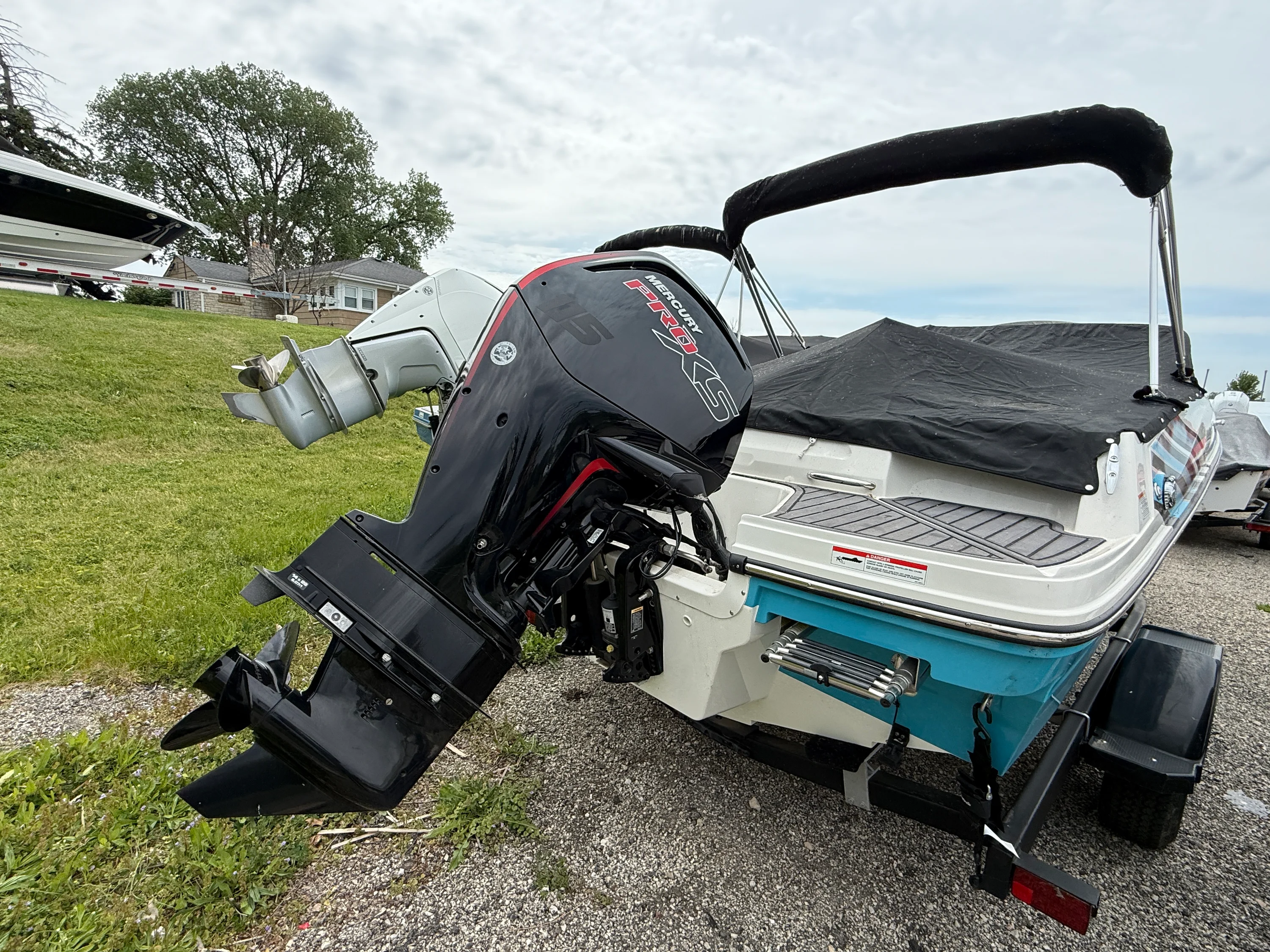 2023 Bayliner VR 4 OB Image Thumbnail #2