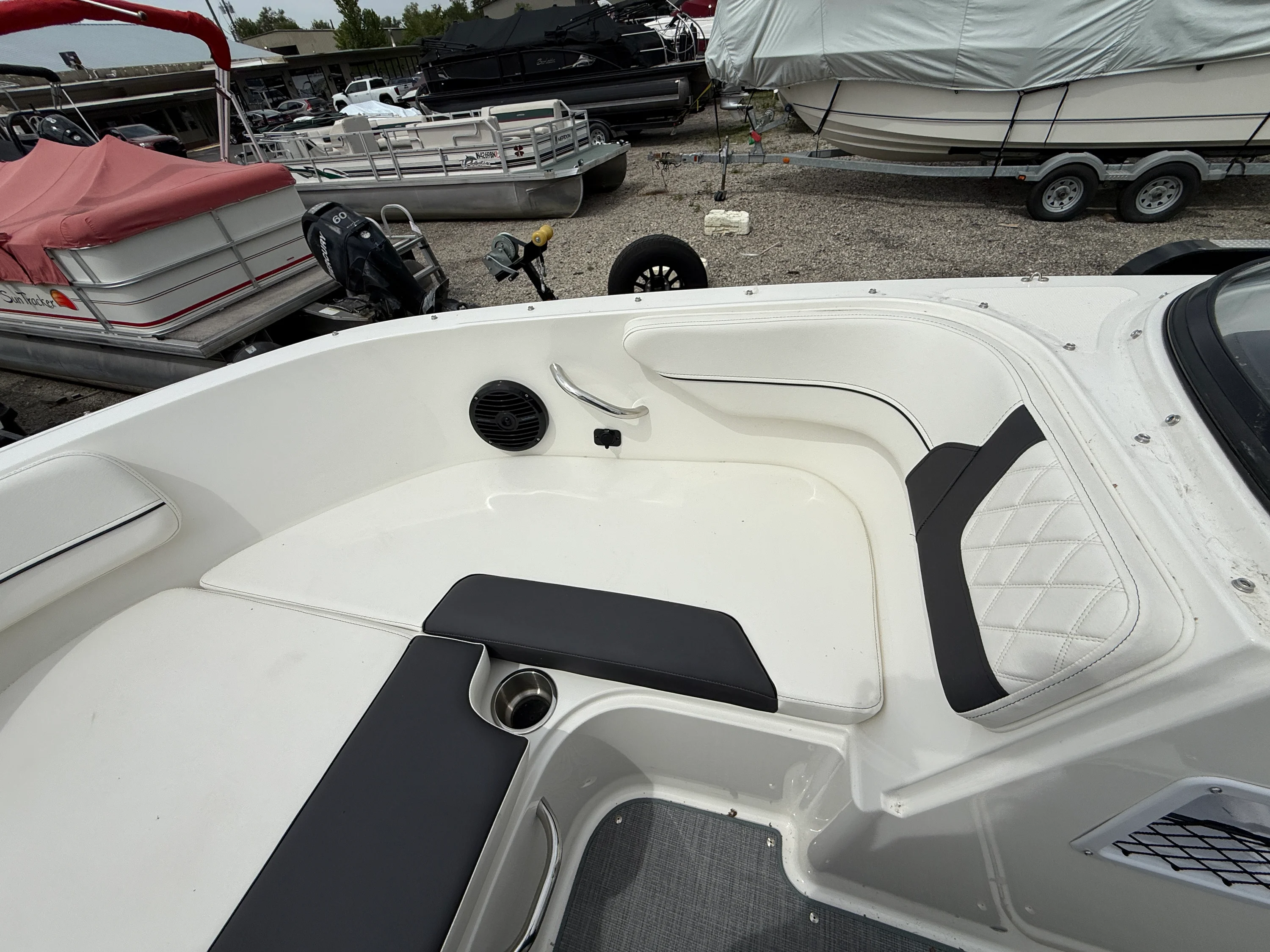 2023 Bayliner VR 4 OB Image Thumbnail #21