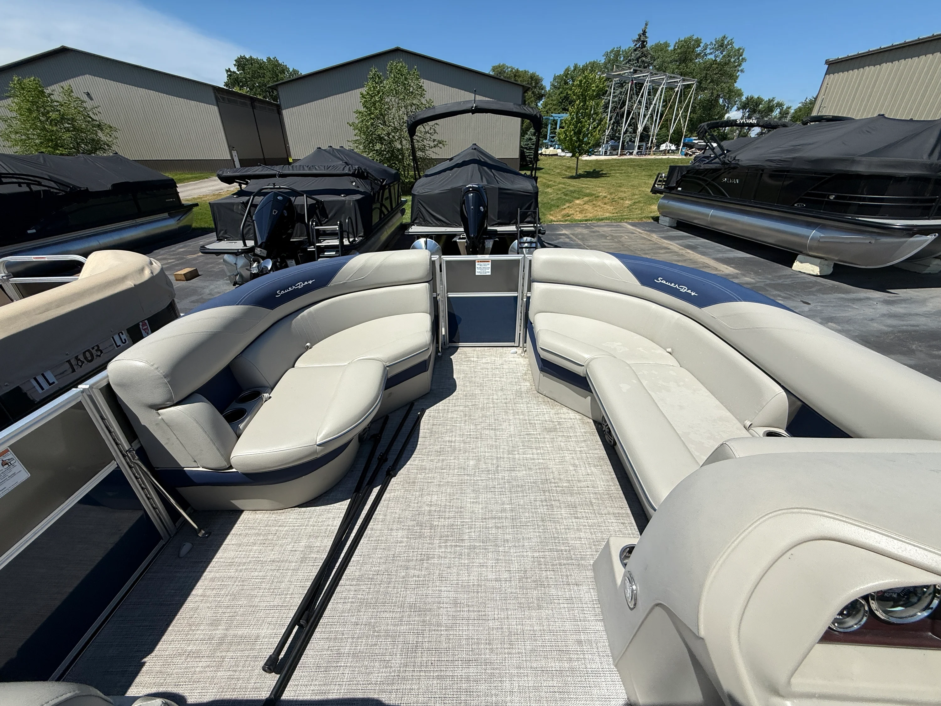 2023 South Bay 22CRLE275 Image Thumbnail #7