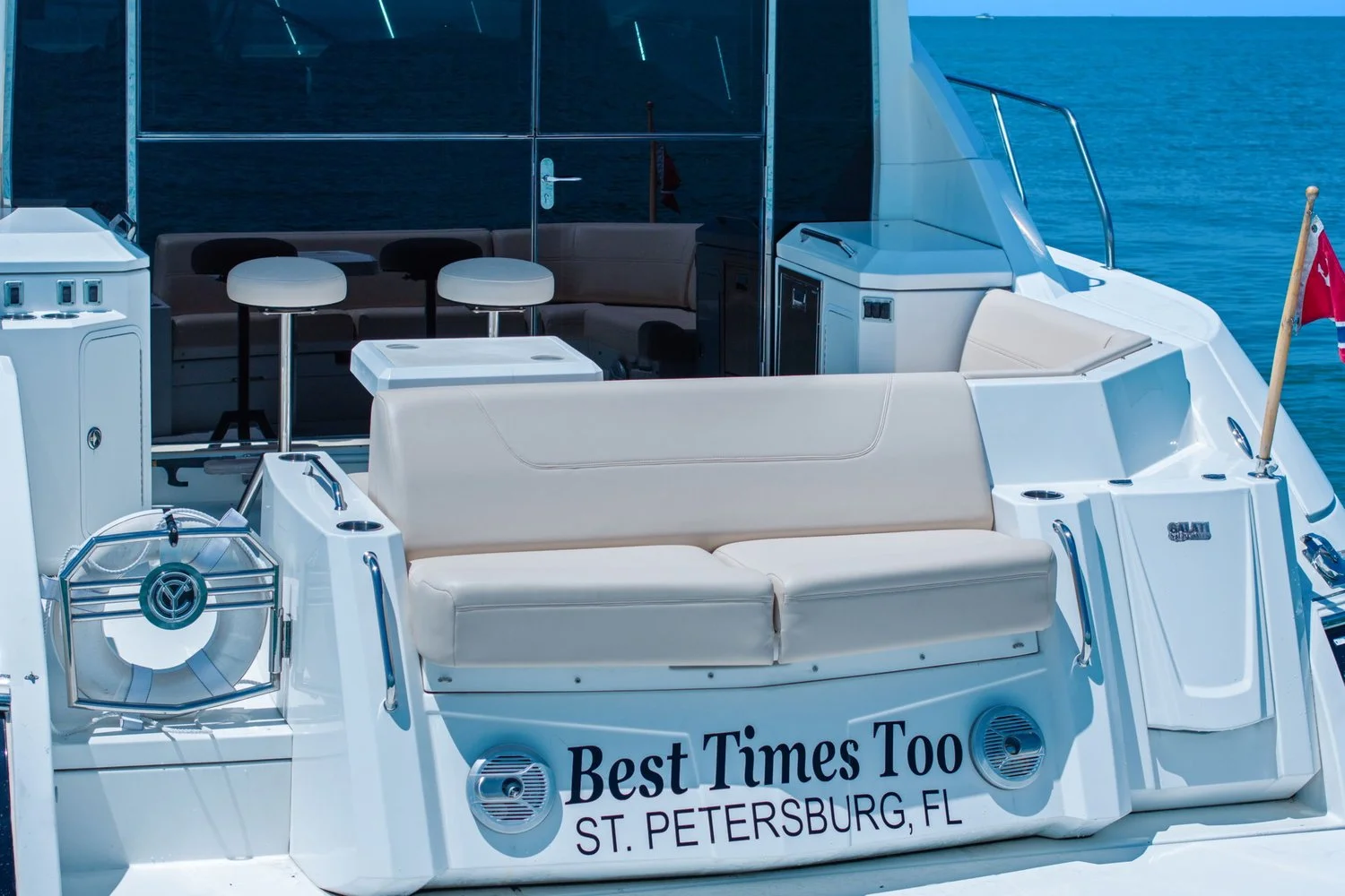 2014 Cruisers Yachts 45 CANTIUS Image Thumbnail #11