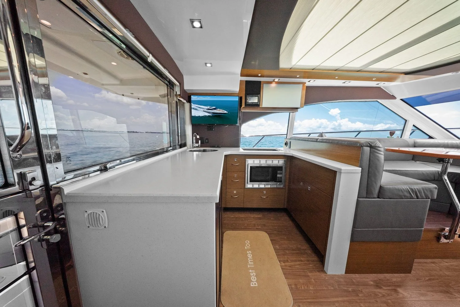 2014 Cruisers Yachts 45 CANTIUS Image Thumbnail #54