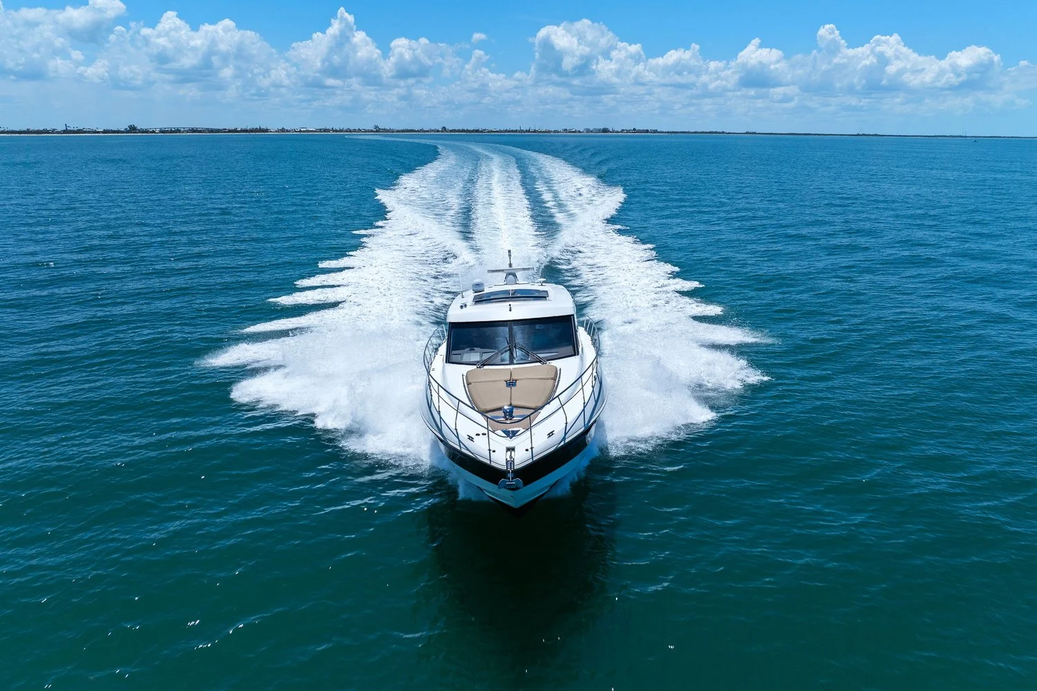 2014 Cruisers Yachts 45 CANTIUS Image Thumbnail #18