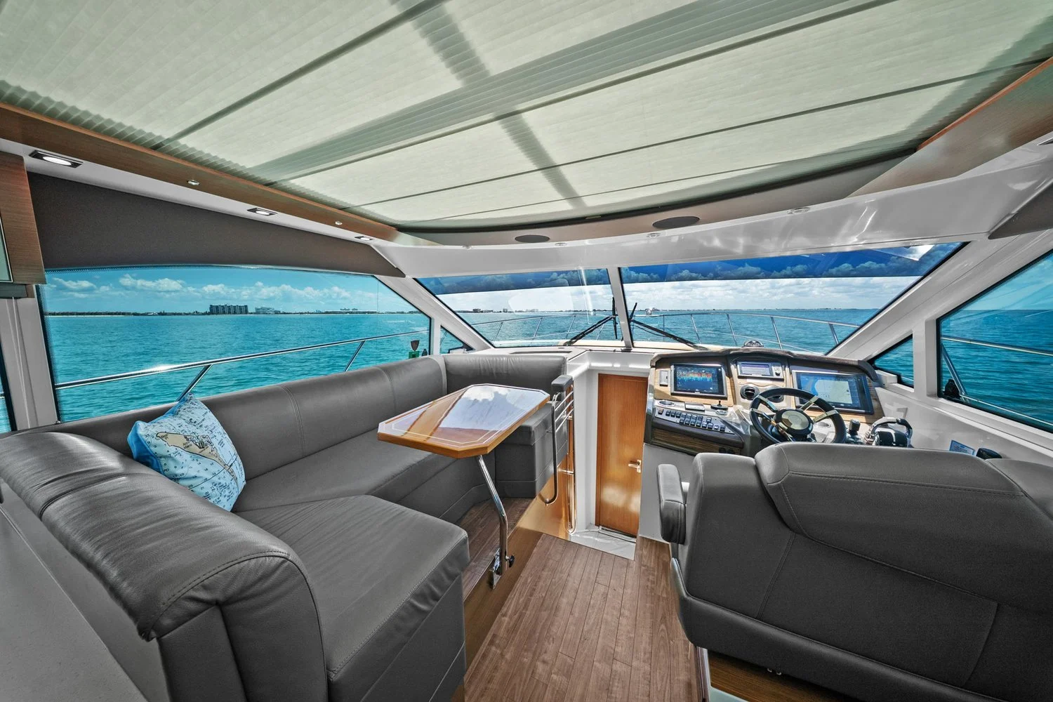 2014 Cruisers Yachts 45 CANTIUS Image Thumbnail #46