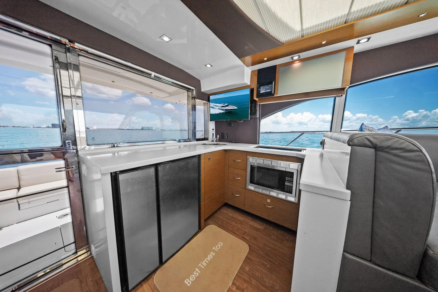 2014 Cruisers Yachts 45 CANTIUS Image Thumbnail #53