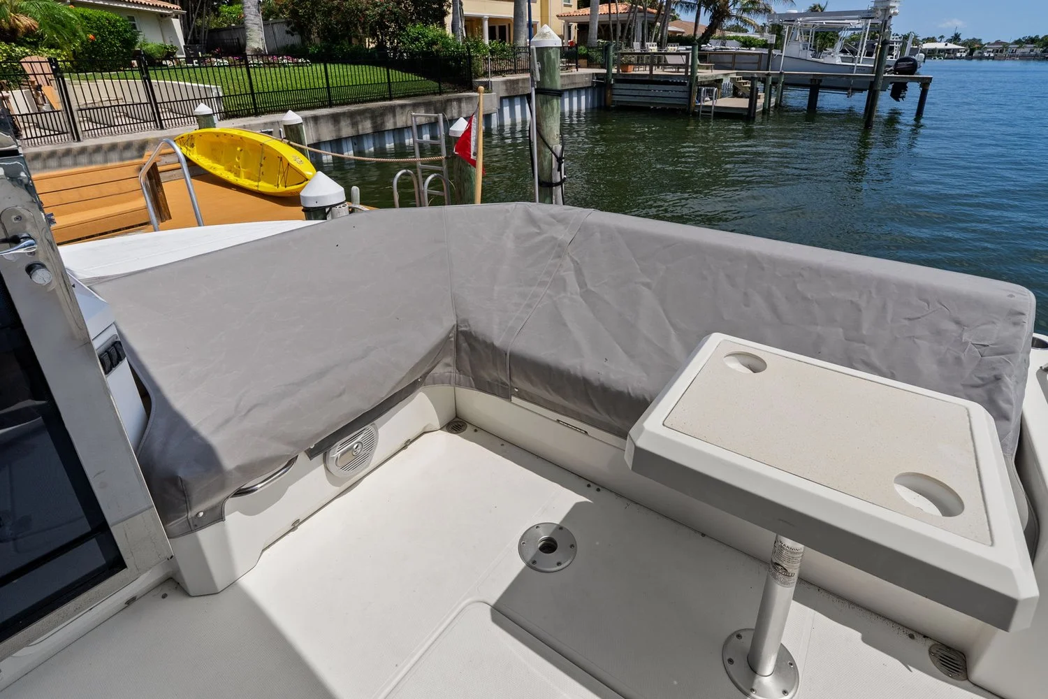 2014 Cruisers Yachts 45 CANTIUS Image Thumbnail #82