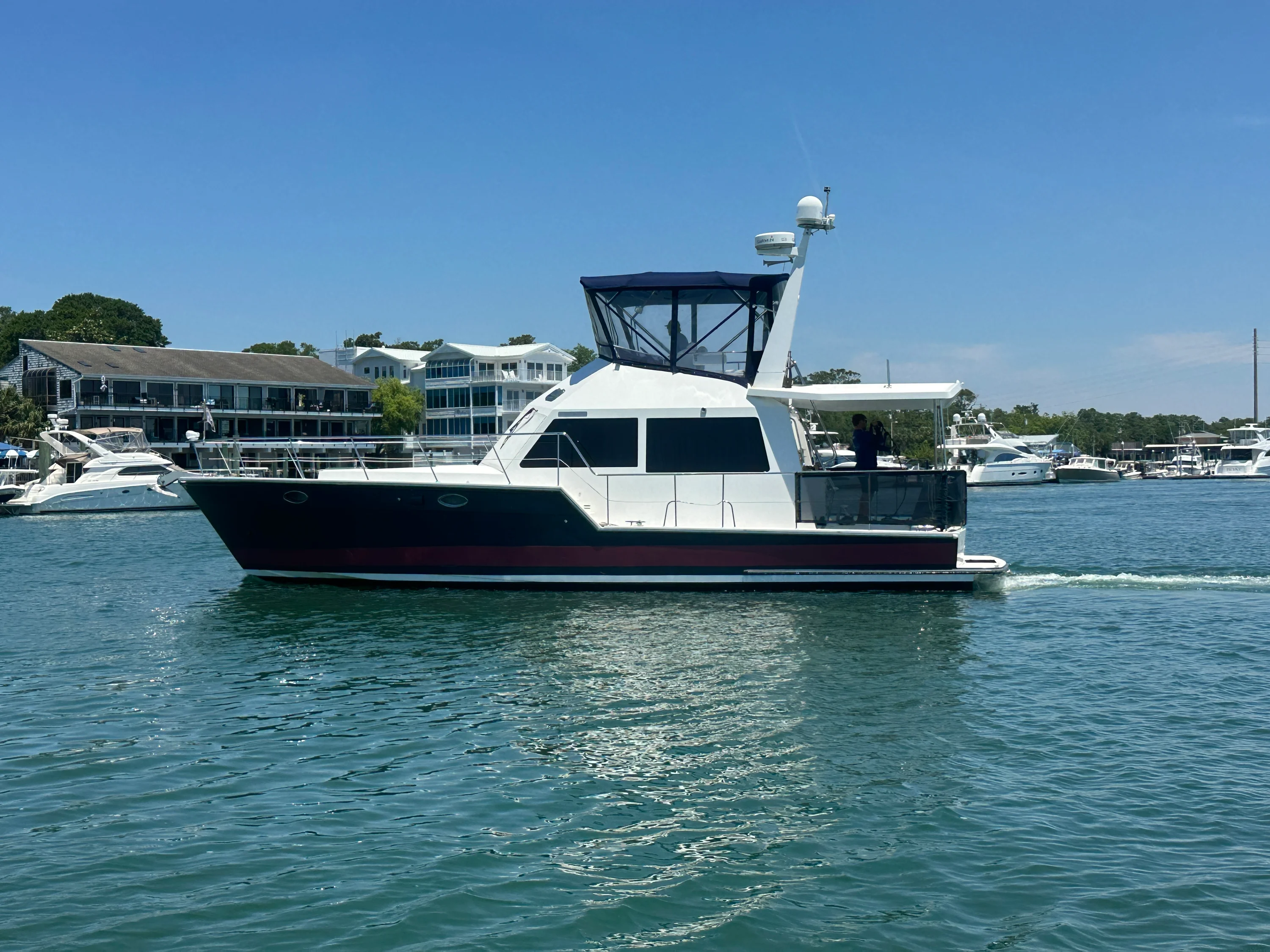 2009 Island Pilot 435 Image Thumbnail #0