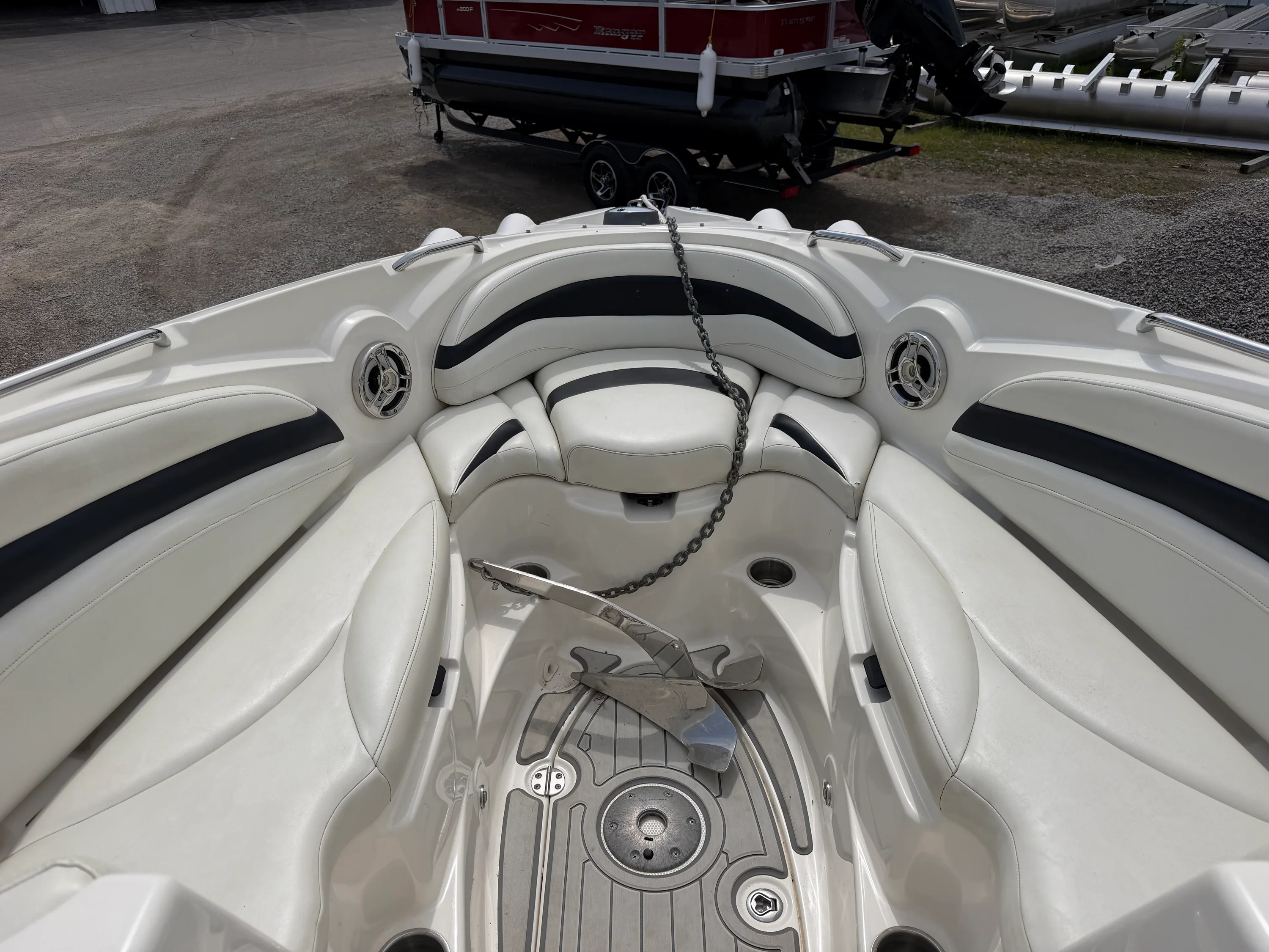 2008 Larson LXI 288 Image Thumbnail #9