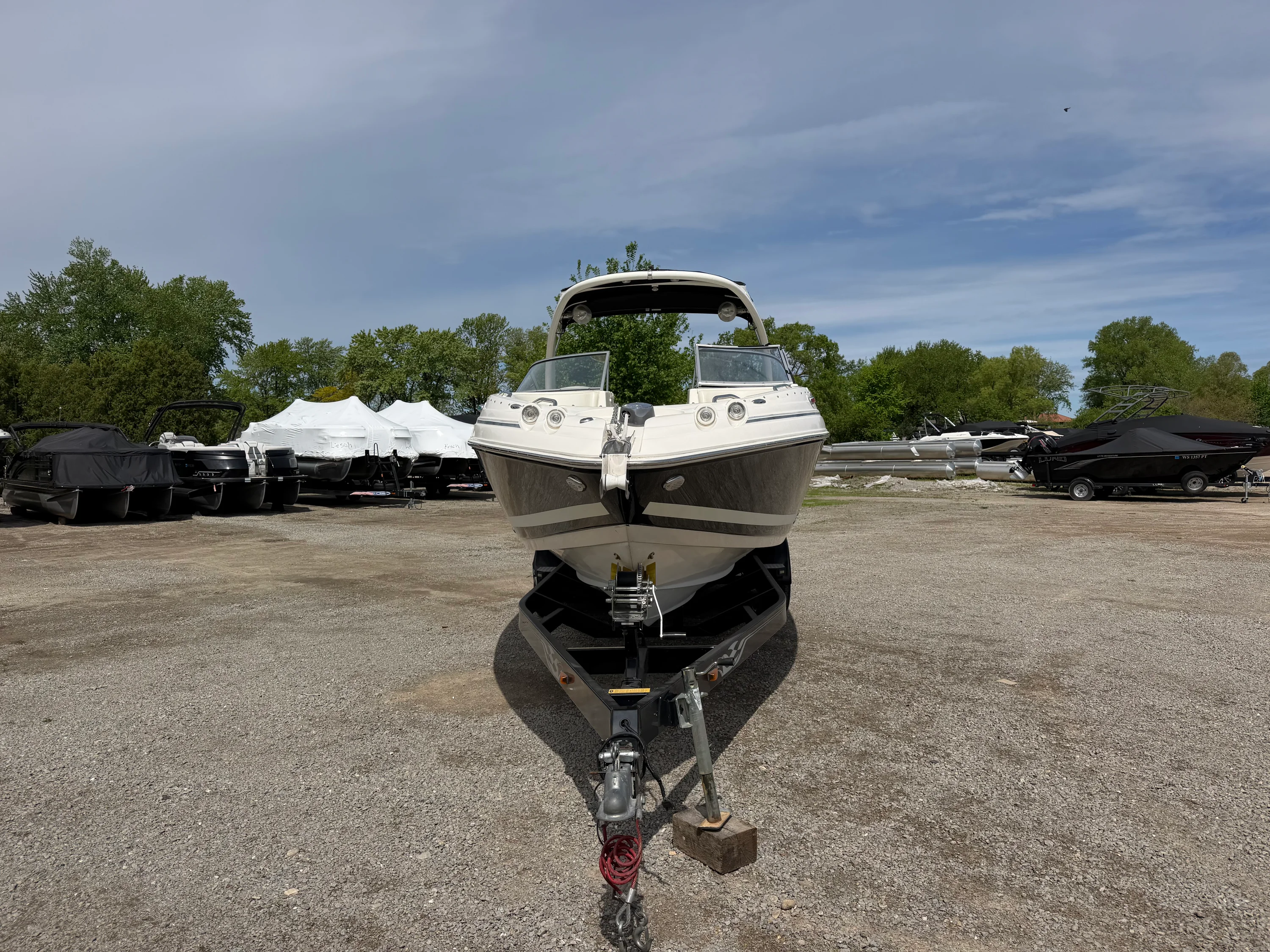 2008 Larson LXI 288 Image Thumbnail #2