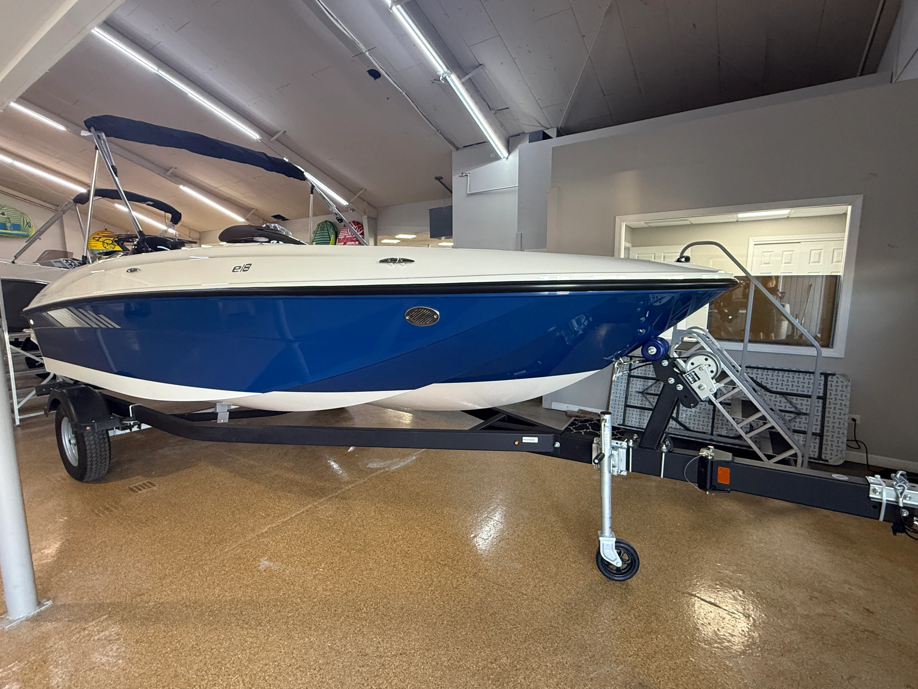 2026 Bayliner E18LE Image Thumbnail #0