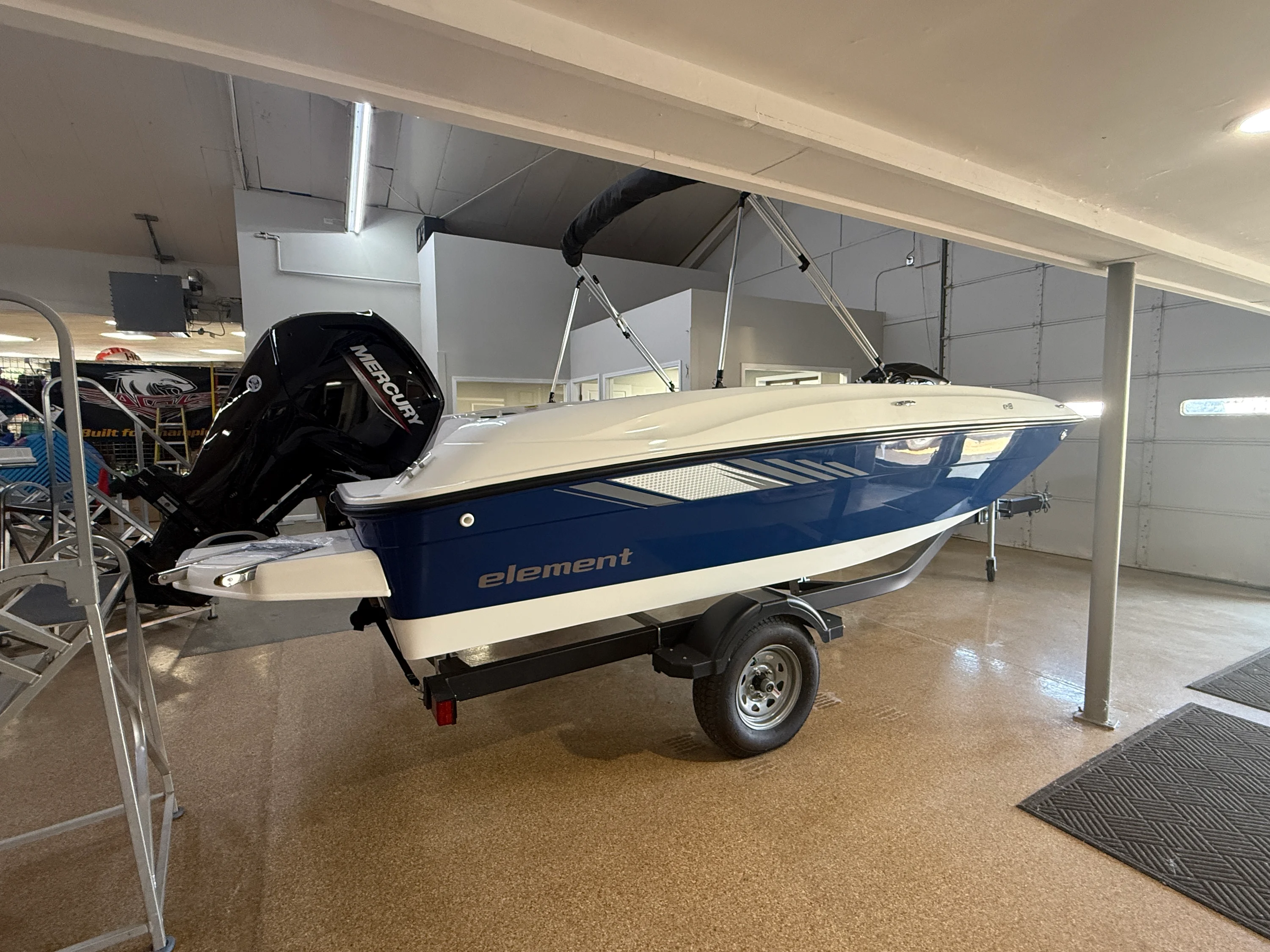 2026 Bayliner E18LE Image Thumbnail #1