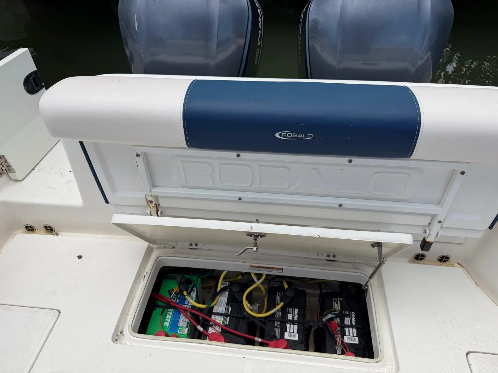 2017 Robalo R302 CENTER CONSOLE Image Thumbnail #26
