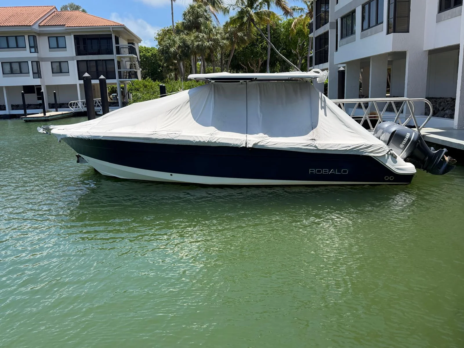 2017 Robalo R302 CENTER CONSOLE Image Thumbnail #19