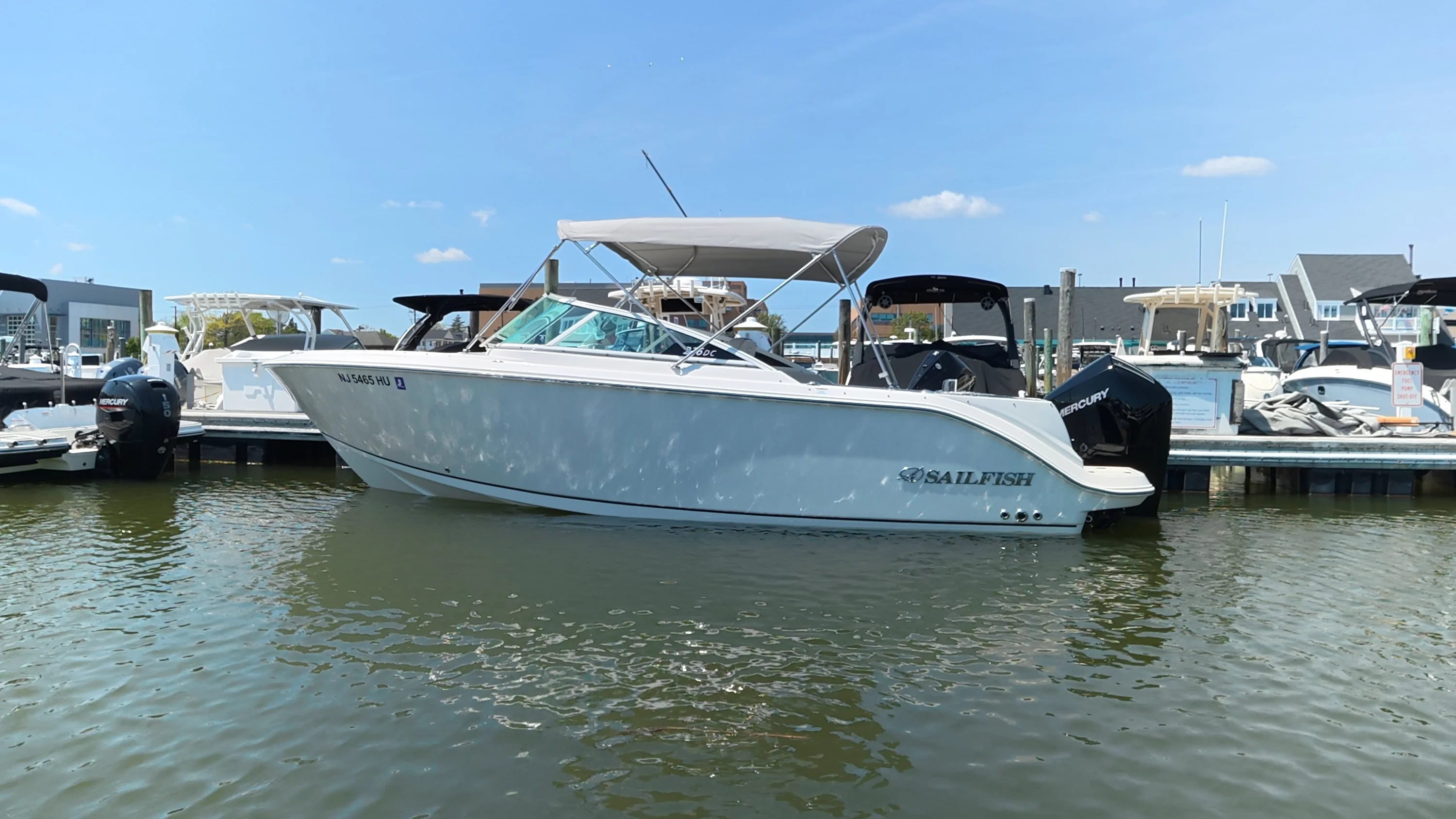2024 Sailfish 226 DC Image Thumbnail #1