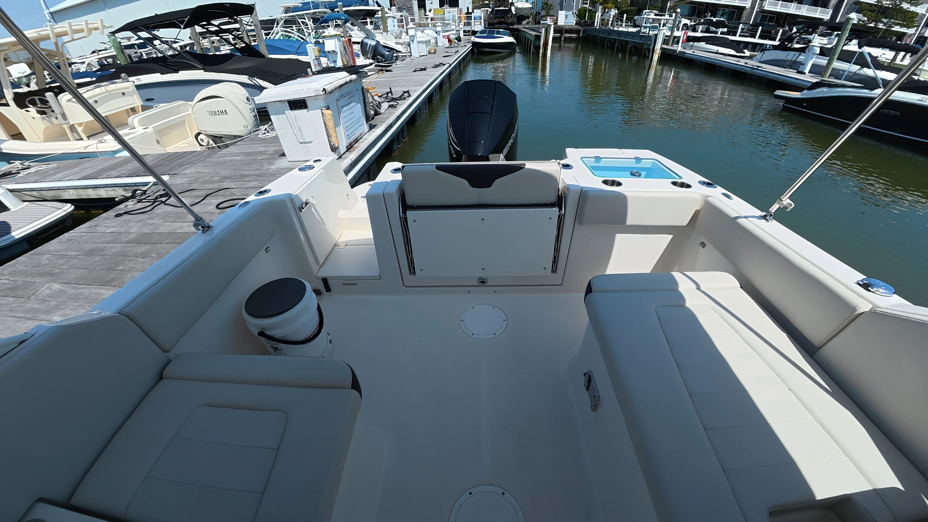 2024 Sailfish 226 DC Image Thumbnail #9