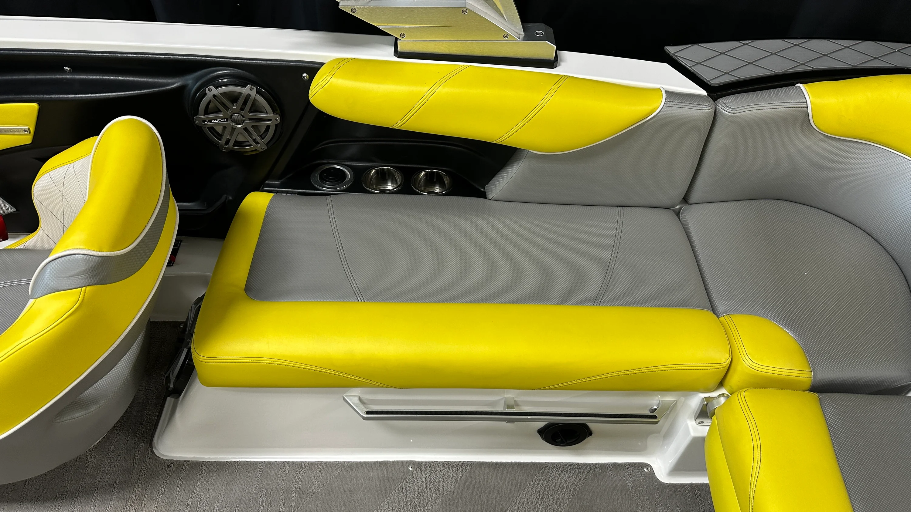 2015 Mastercraft X30 Image Thumbnail #17