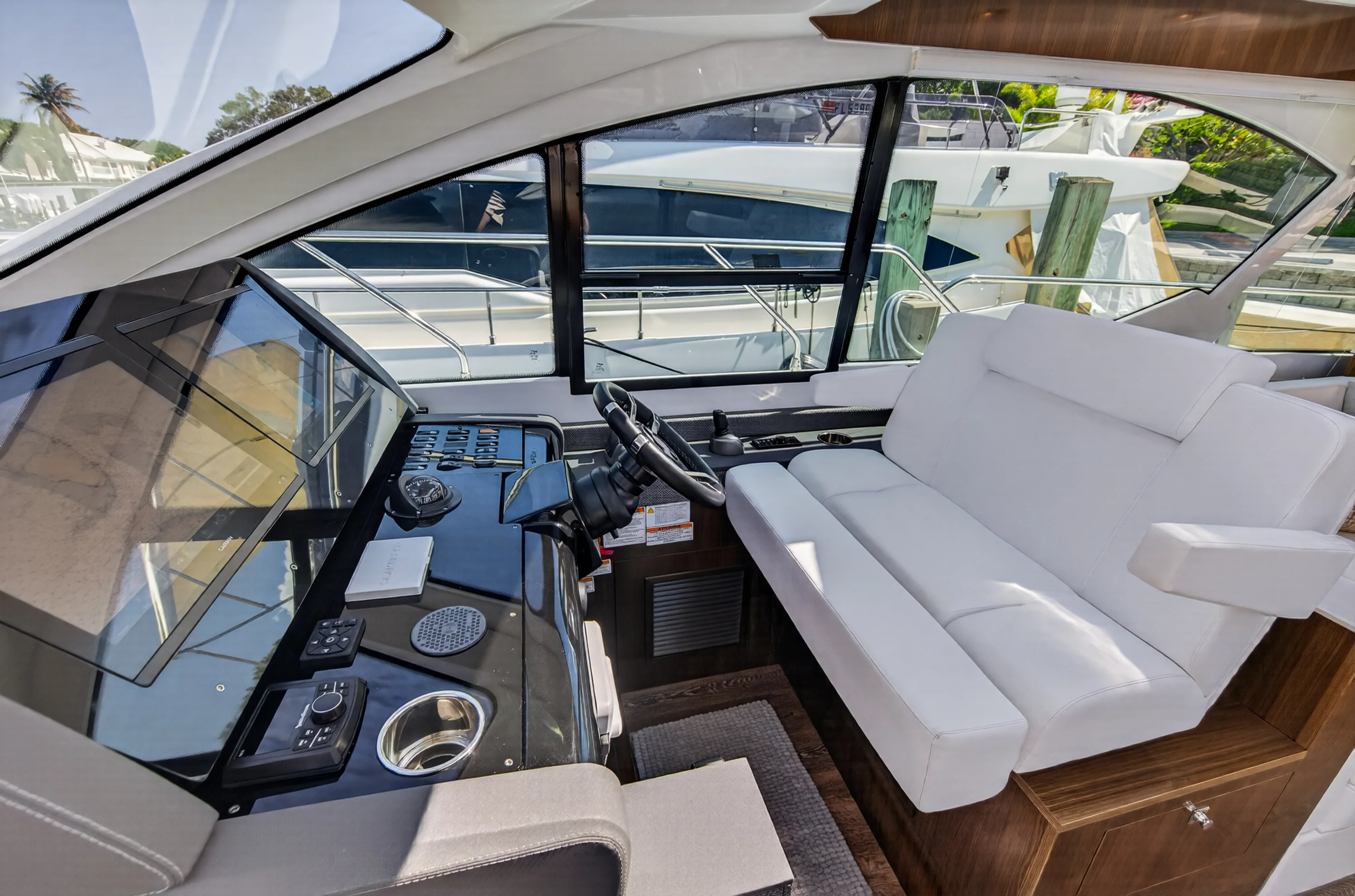 2023 Cruisers Yachts 50 CANTIUS Image Thumbnail #50