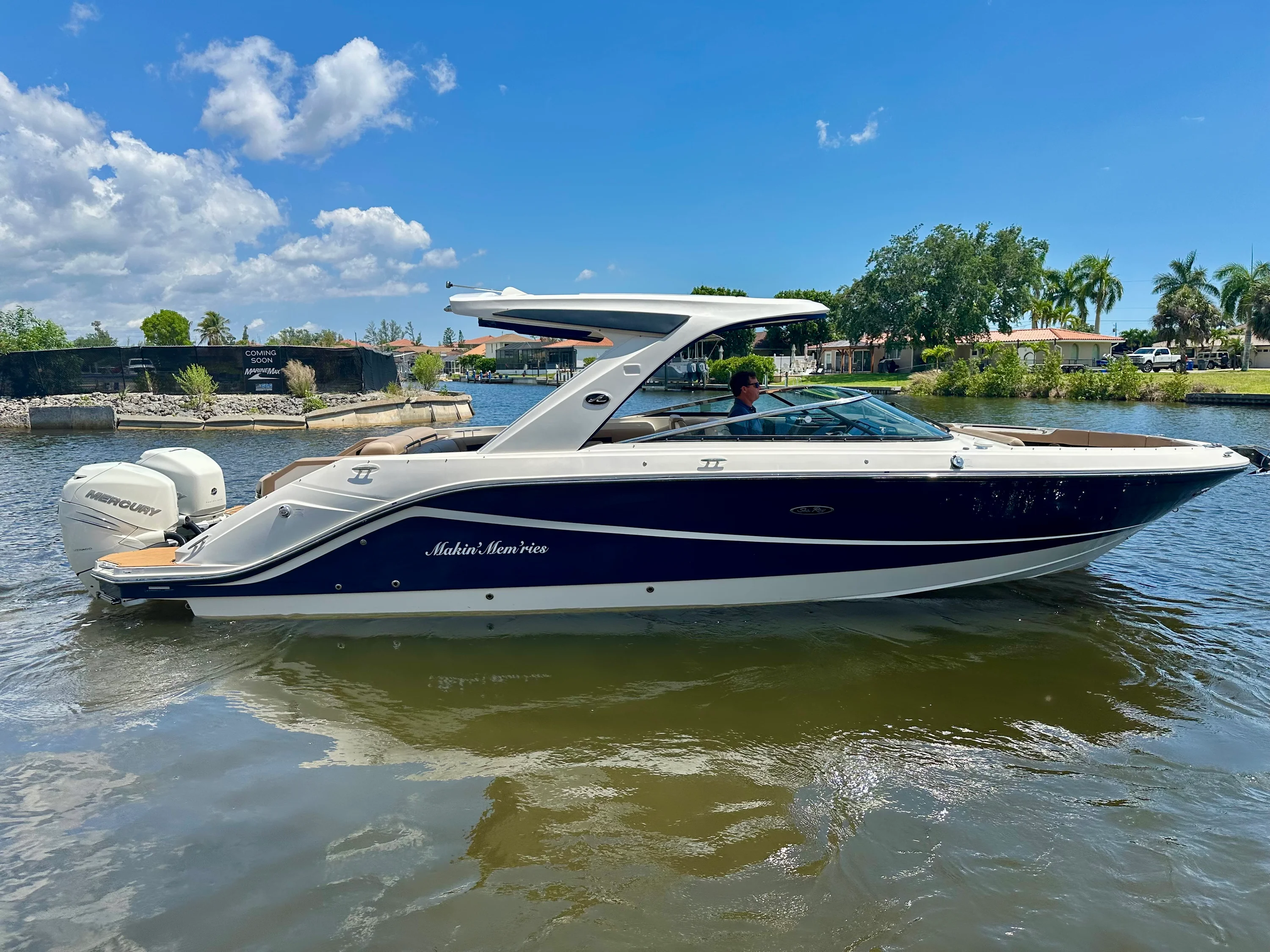 2018 Sea Ray 310 SLX OB Image Thumbnail #0
