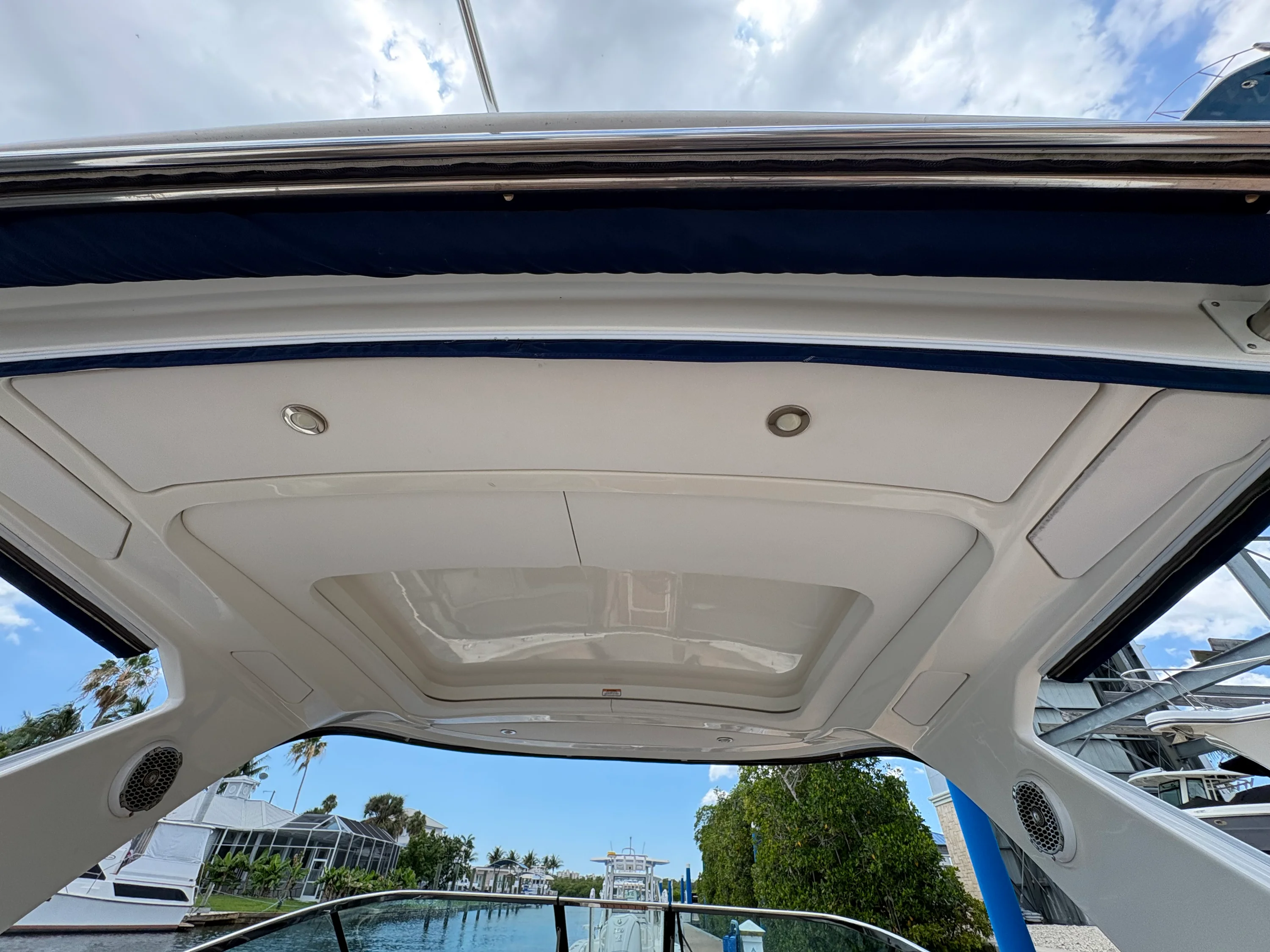 2018 Sea Ray 310 SLX OB Image Thumbnail #15