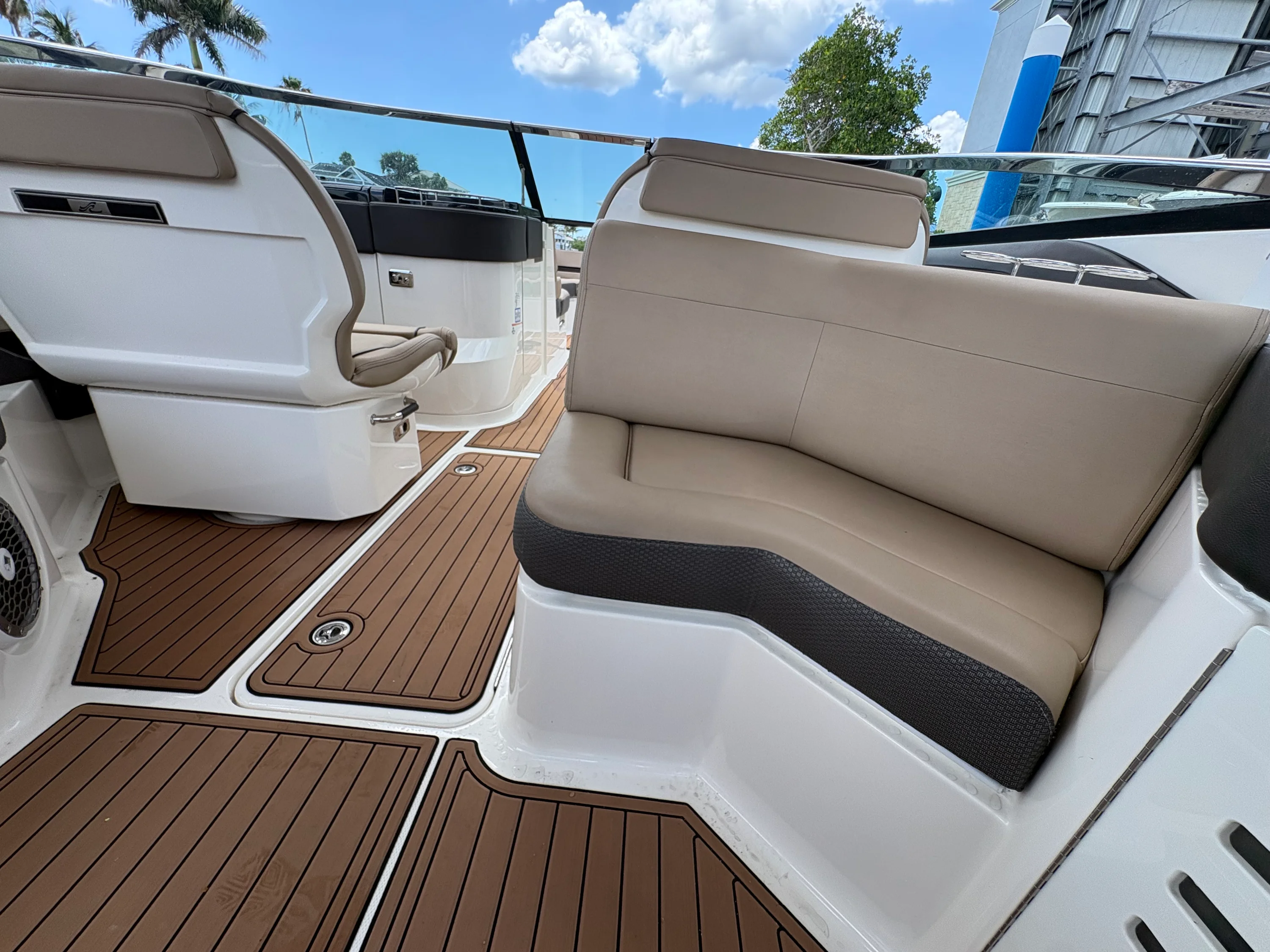 2018 Sea Ray 310 SLX OB Image Thumbnail #13