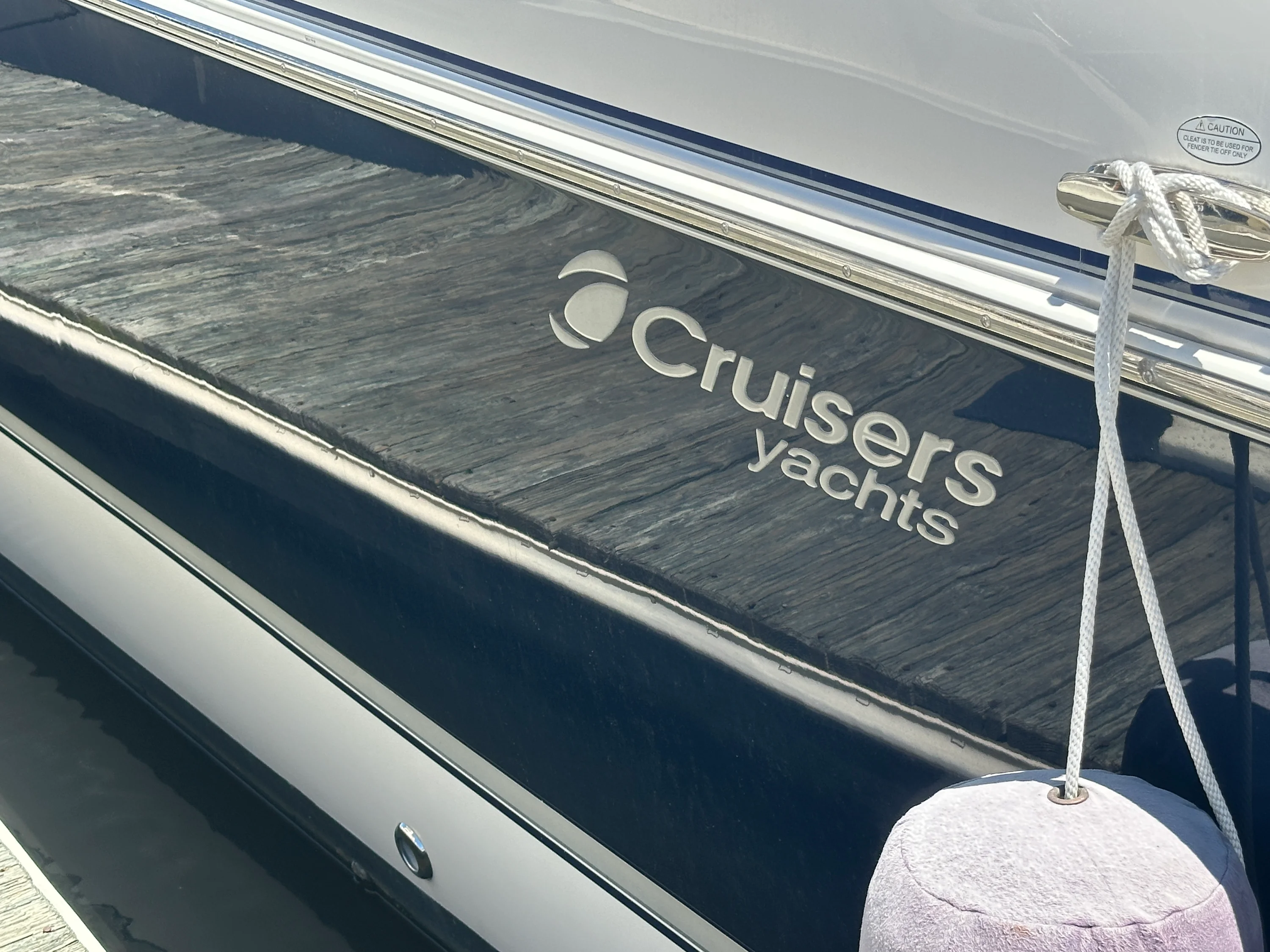 2007 Cruisers Yachts 520 EXPRESS Image Thumbnail #36
