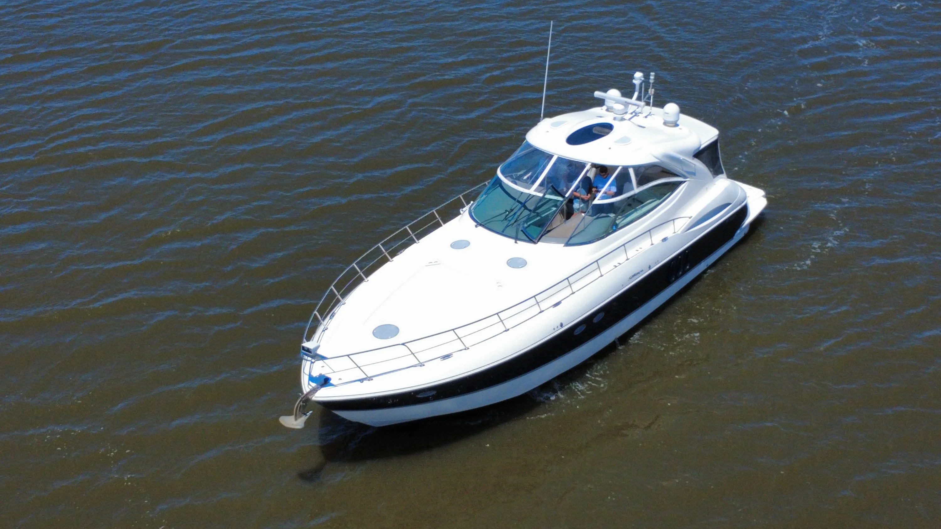 2007 Cruisers Yachts 520 EXPRESS Image Thumbnail #1