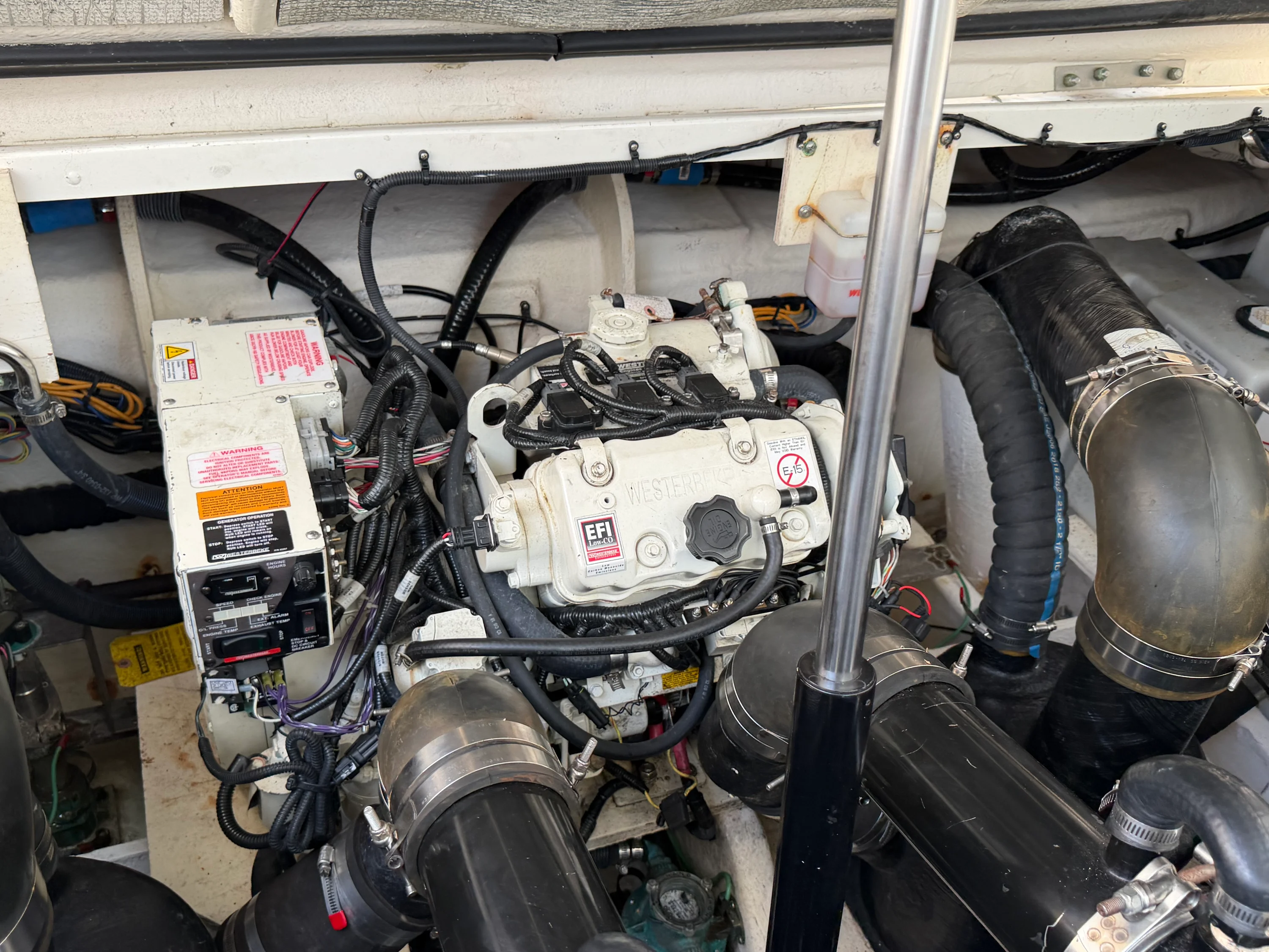 2019 Sea Ray Sundancer 350 Coupe Image Thumbnail #41