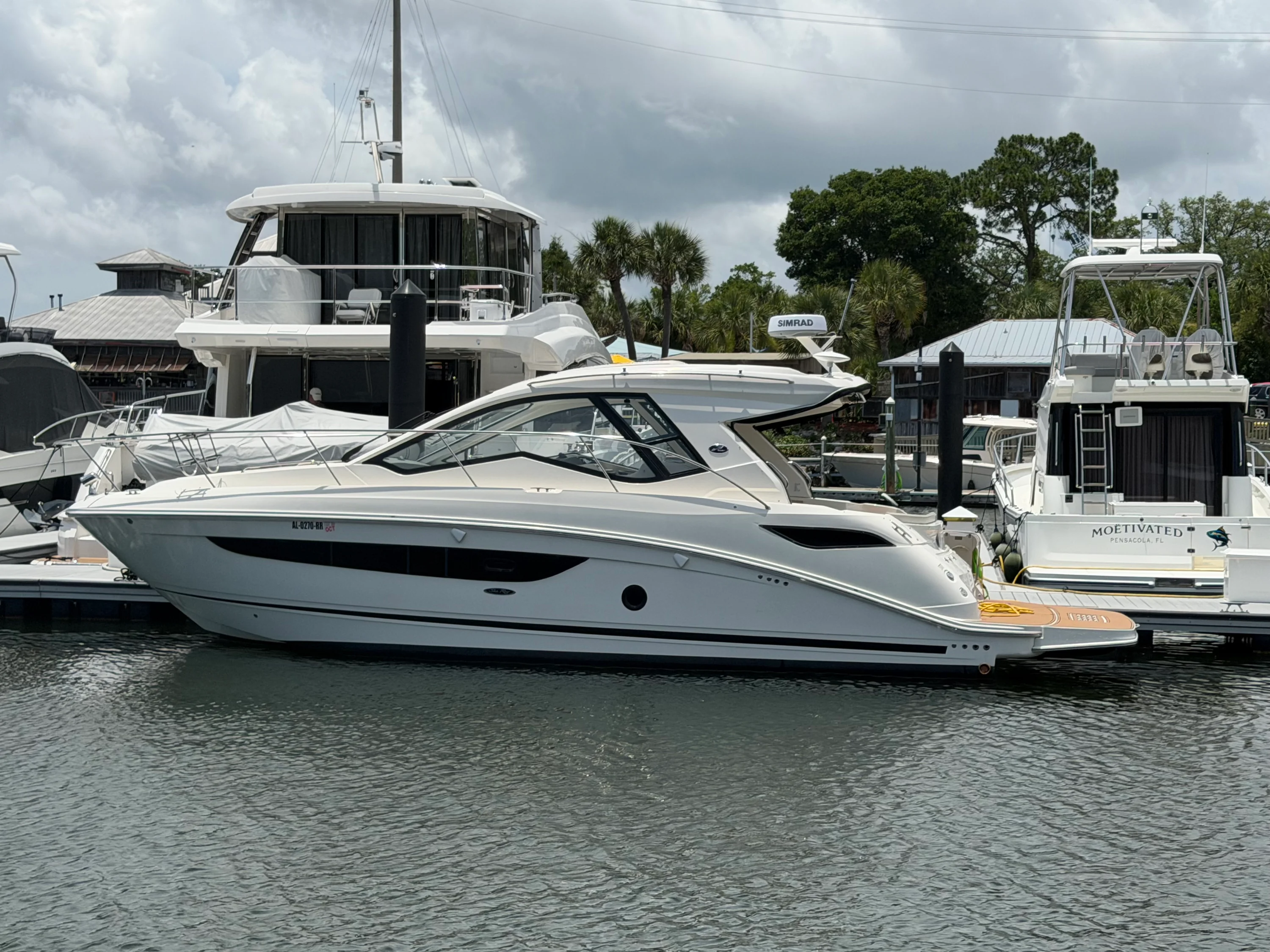 2019 Sea Ray Sundancer 350 Coupe Image Thumbnail #1