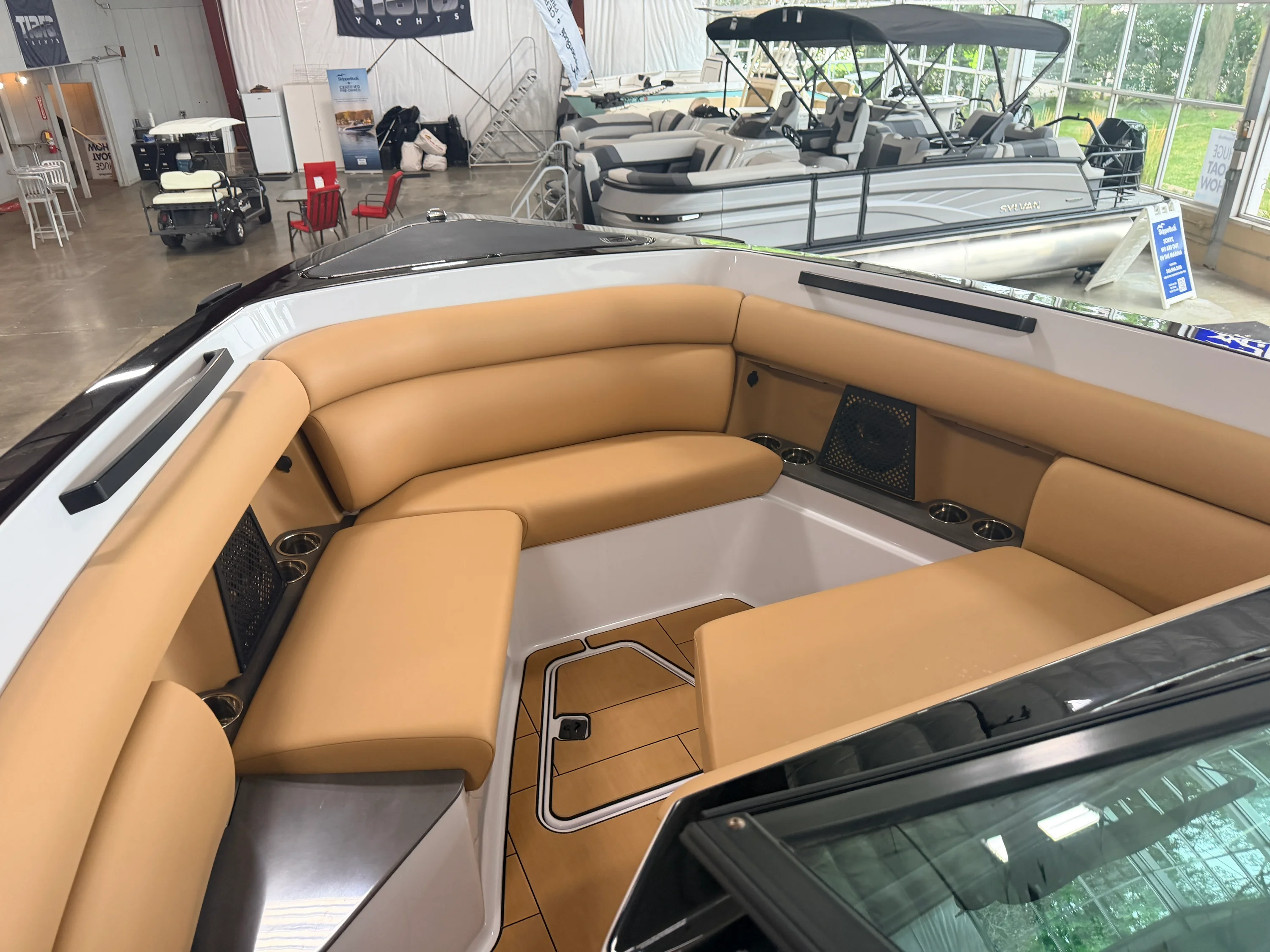 2024 Aviara AV32 Image Thumbnail #22