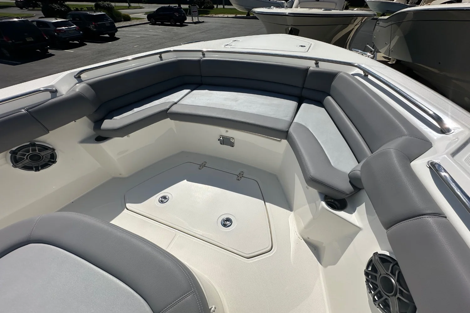 2024 Boston Whaler 330 Outrage Image Thumbnail #21
