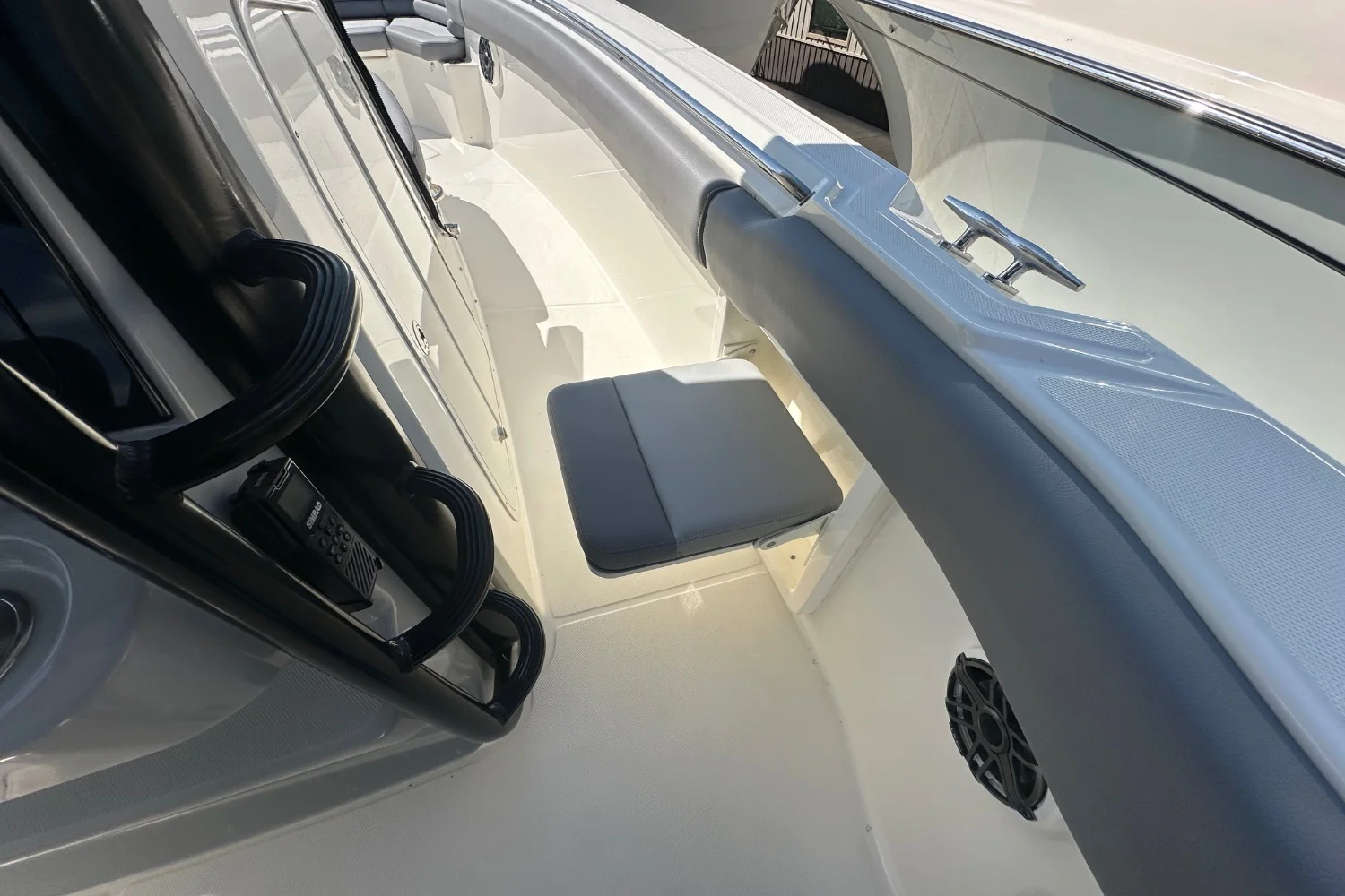 2024 Boston Whaler 330 Outrage Image Thumbnail #17