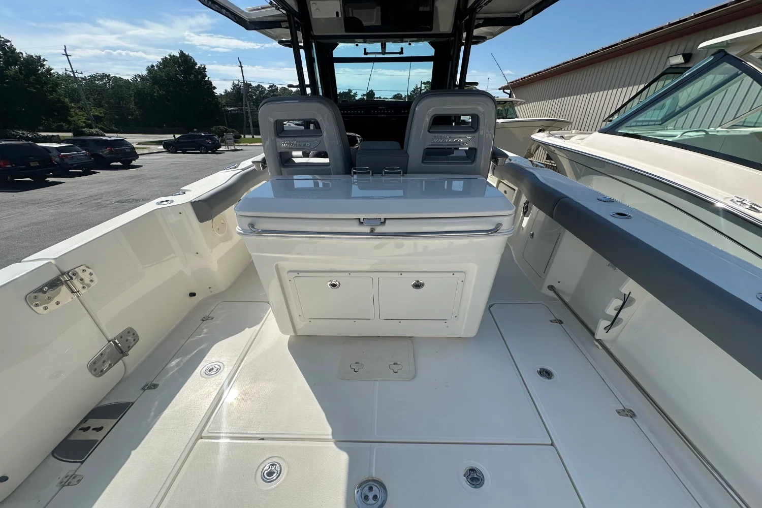 2024 Boston Whaler 330 Outrage Image Thumbnail #9