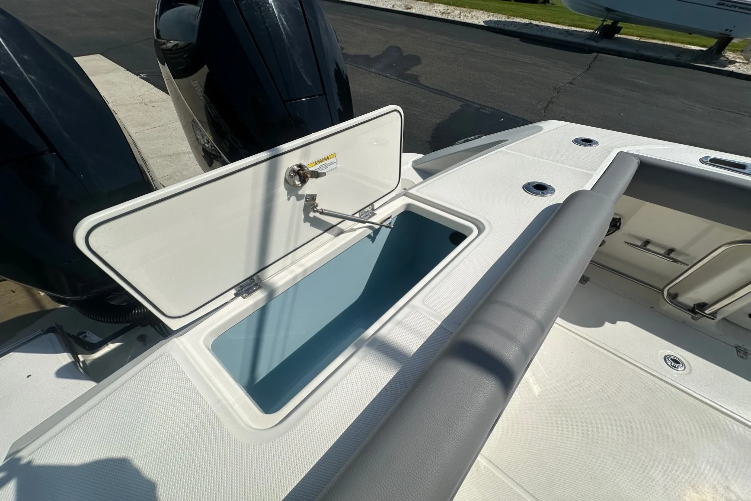 2024 Boston Whaler 330 Outrage Image Thumbnail #5