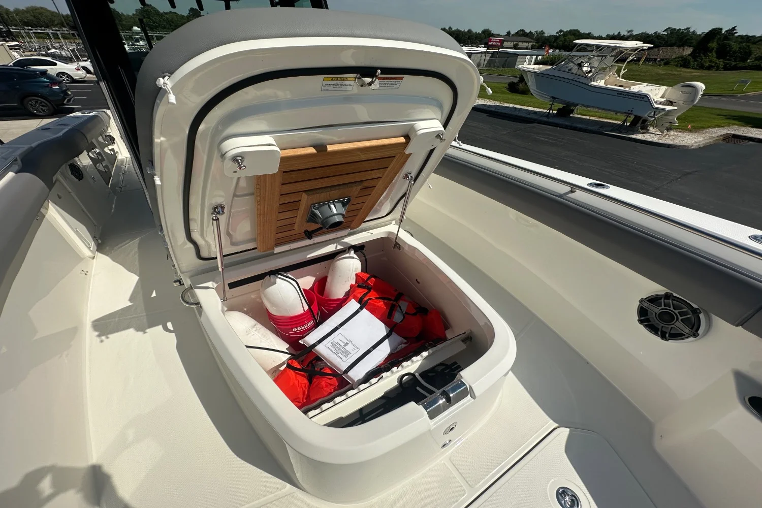 2024 Boston Whaler 330 Outrage Image Thumbnail #20