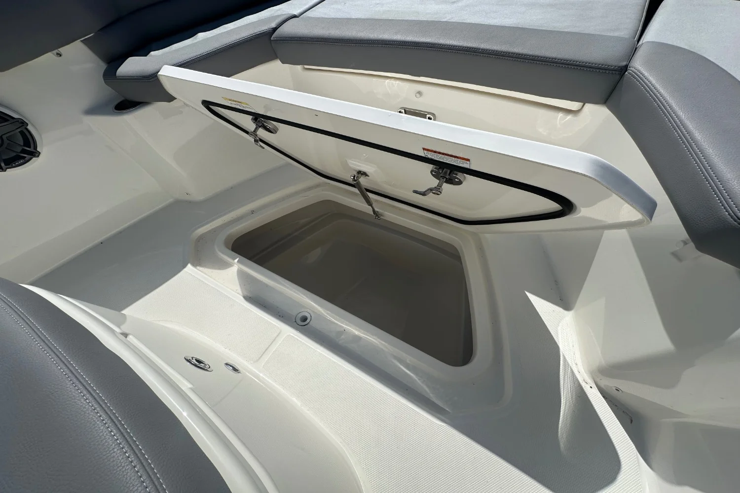 2024 Boston Whaler 330 Outrage Image Thumbnail #22