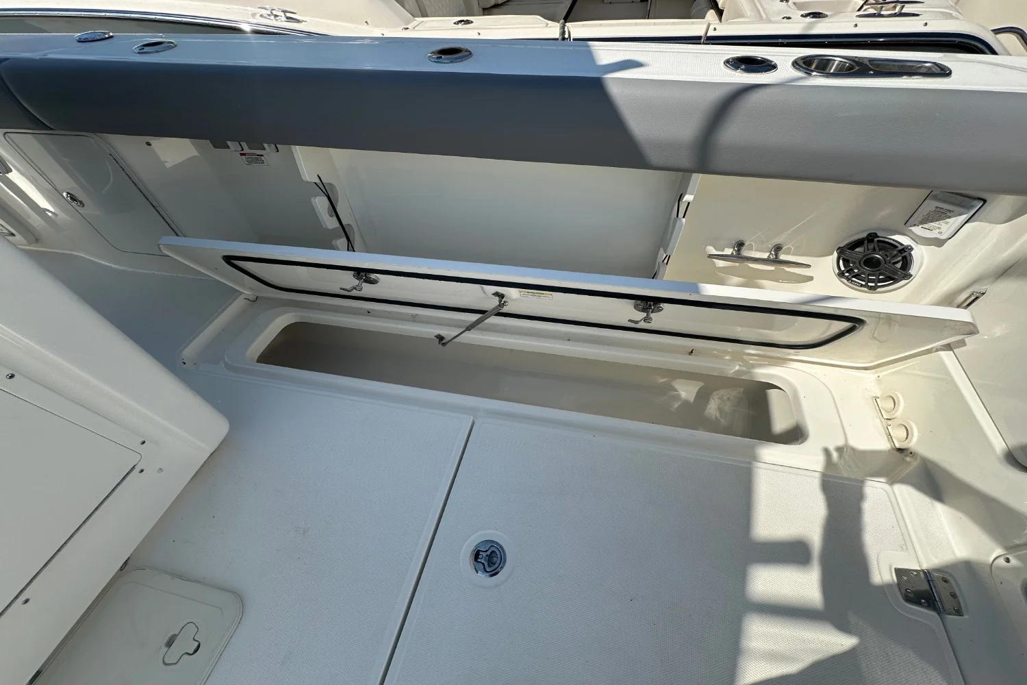2024 Boston Whaler 330 Outrage Image Thumbnail #7