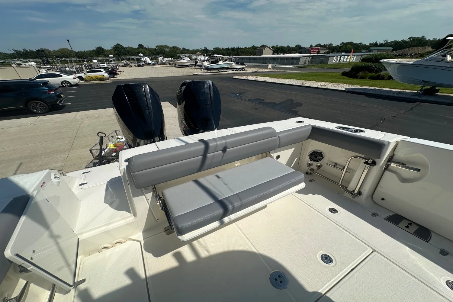 2024 Boston Whaler 330 Outrage Image Thumbnail #4