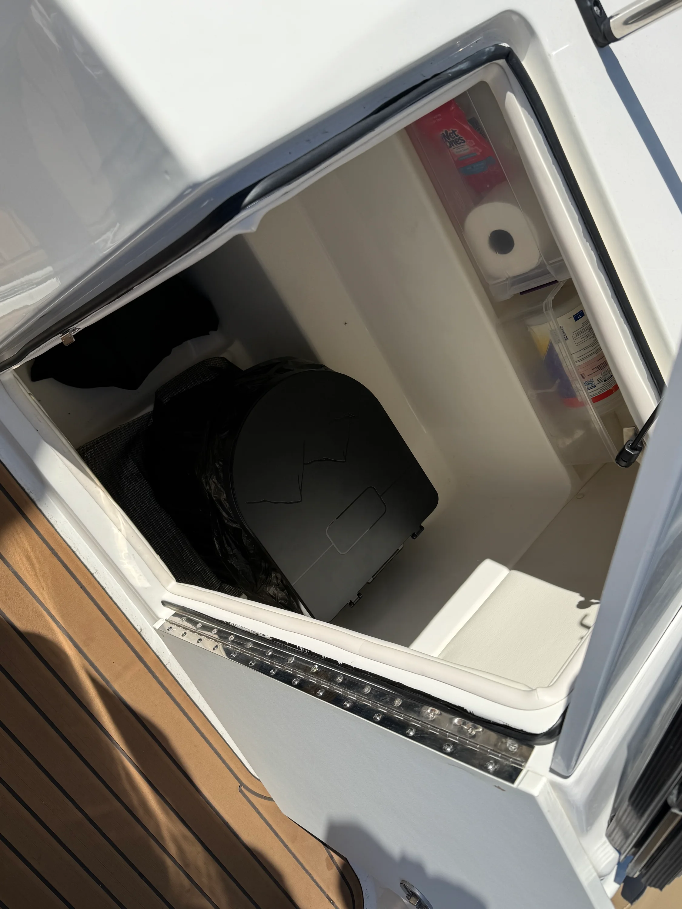 2023 Bayliner VR6 Bowrider Image Thumbnail #10
