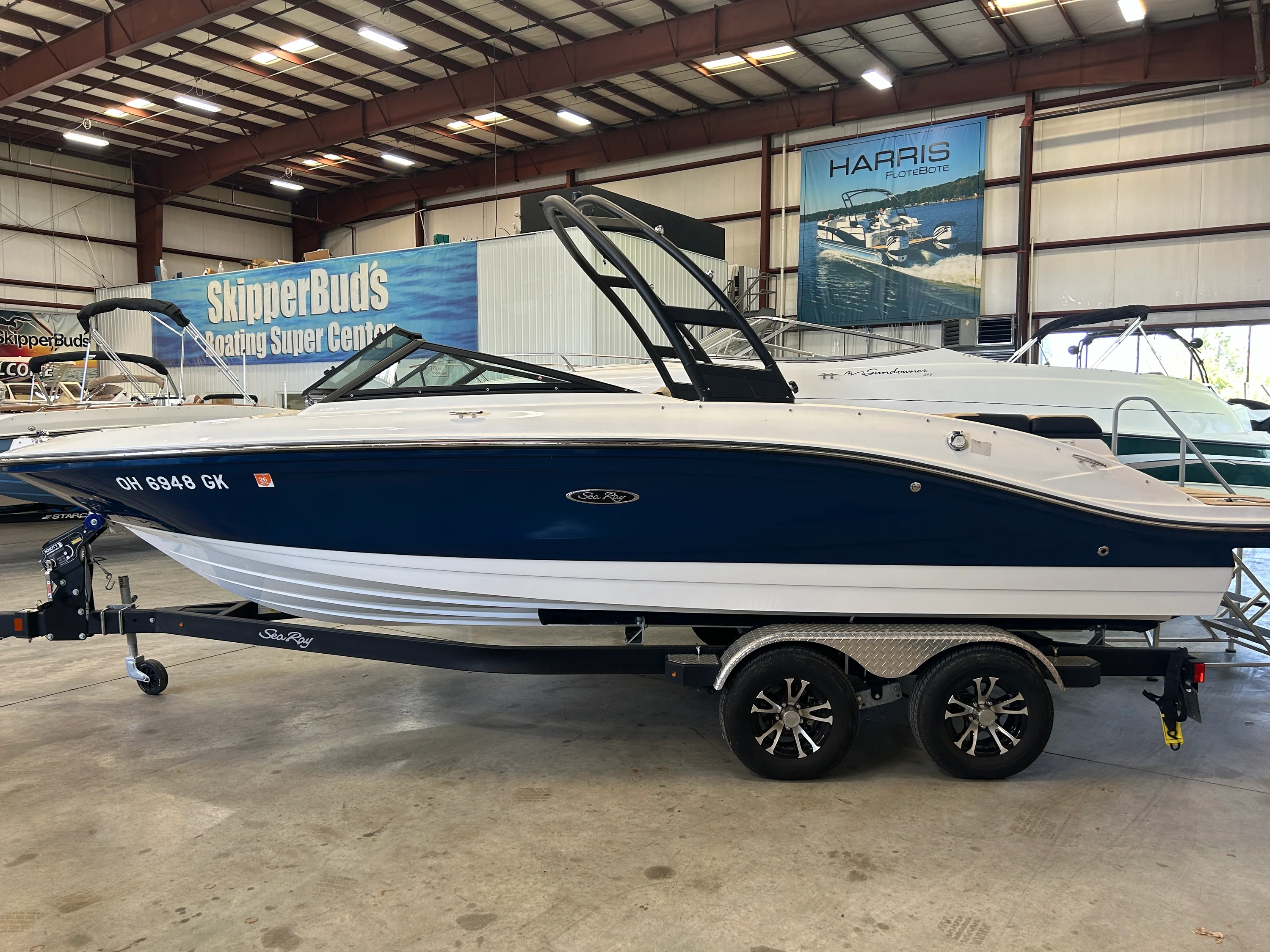2023 Sea Ray 210 SPX Image Thumbnail #1