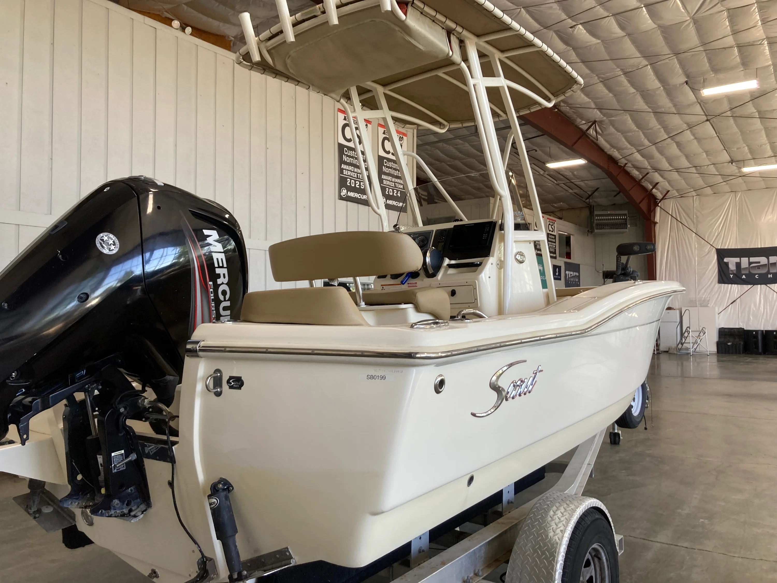 2019 Scout 195 SPORTFISH Image Thumbnail #5