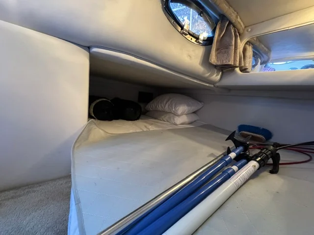2005 Crownline 270 CR Image Thumbnail #43