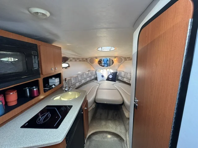 2005 Crownline 270 CR Image Thumbnail #39