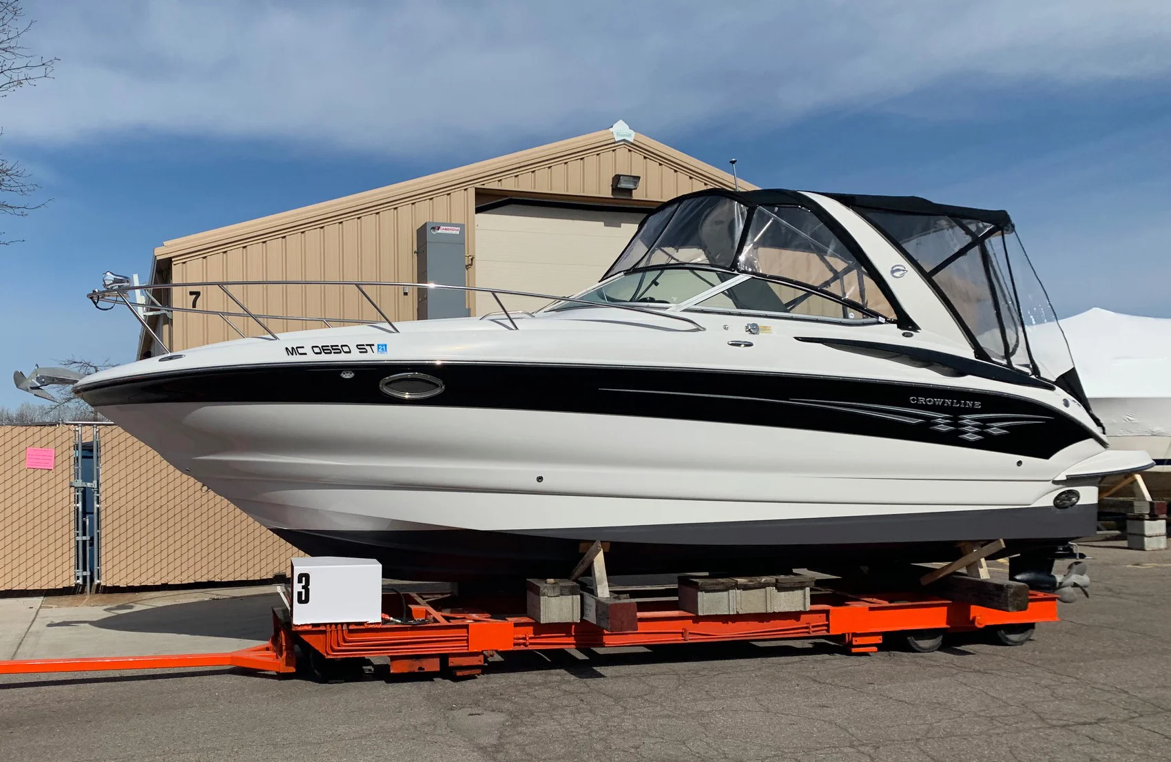 2005 Crownline 270 CR Image Thumbnail #0