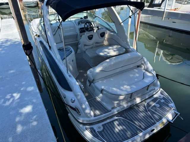 2005 Crownline 270 CR Image Thumbnail #11