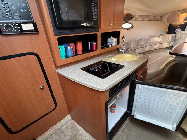 2005 Crownline 270 CR Image Thumbnail #50